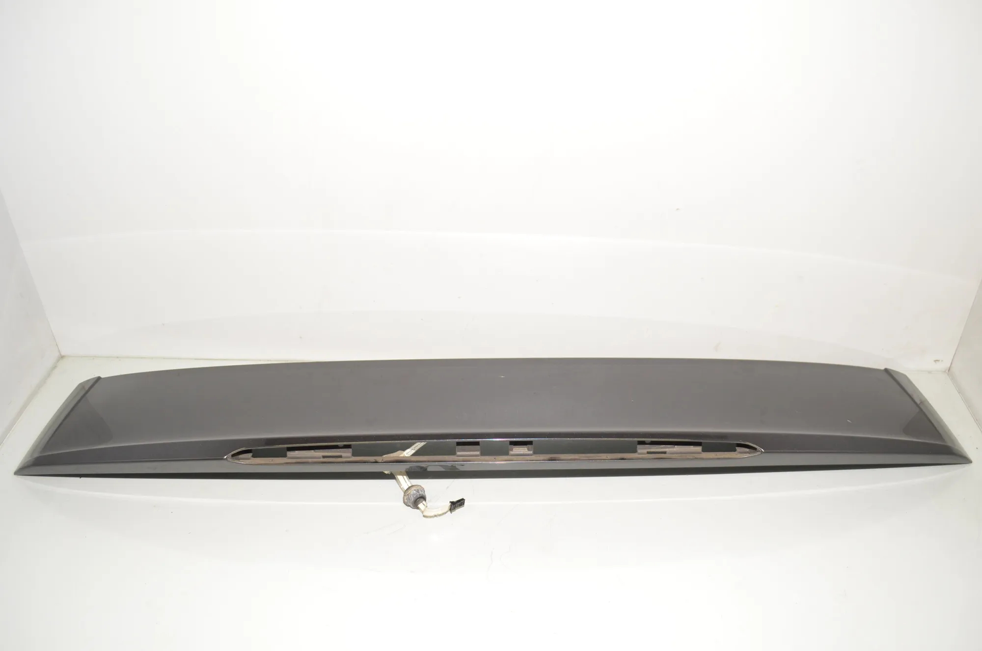 Tailgate Bootlid Spoiler – OEM 7234682 · BMW 5 Touring (F11) 530 d 2011