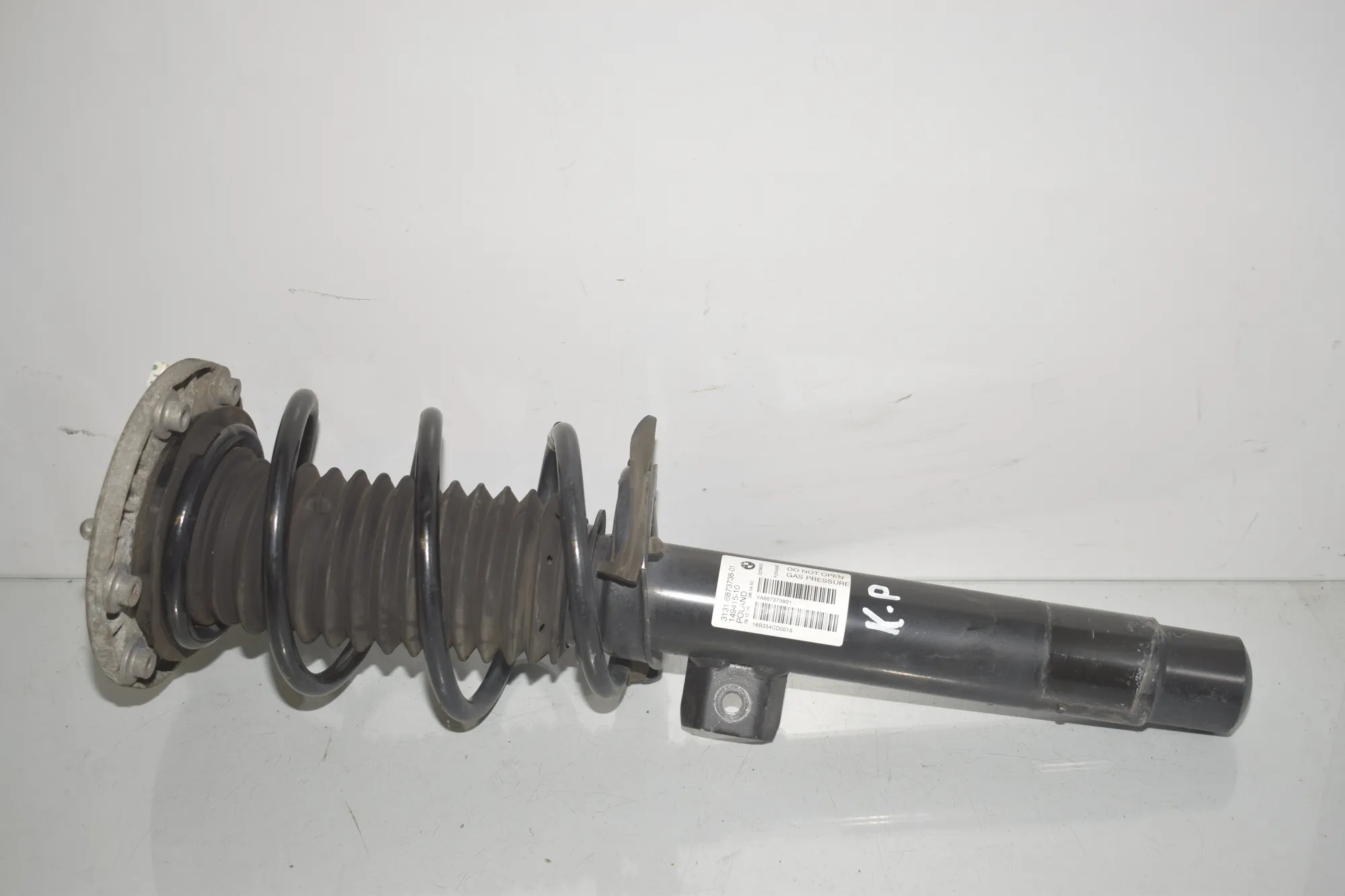 Front Left Shock Absorber – OEM 6873738 · BMW 2 Cabrio (F23) 220 i 2017