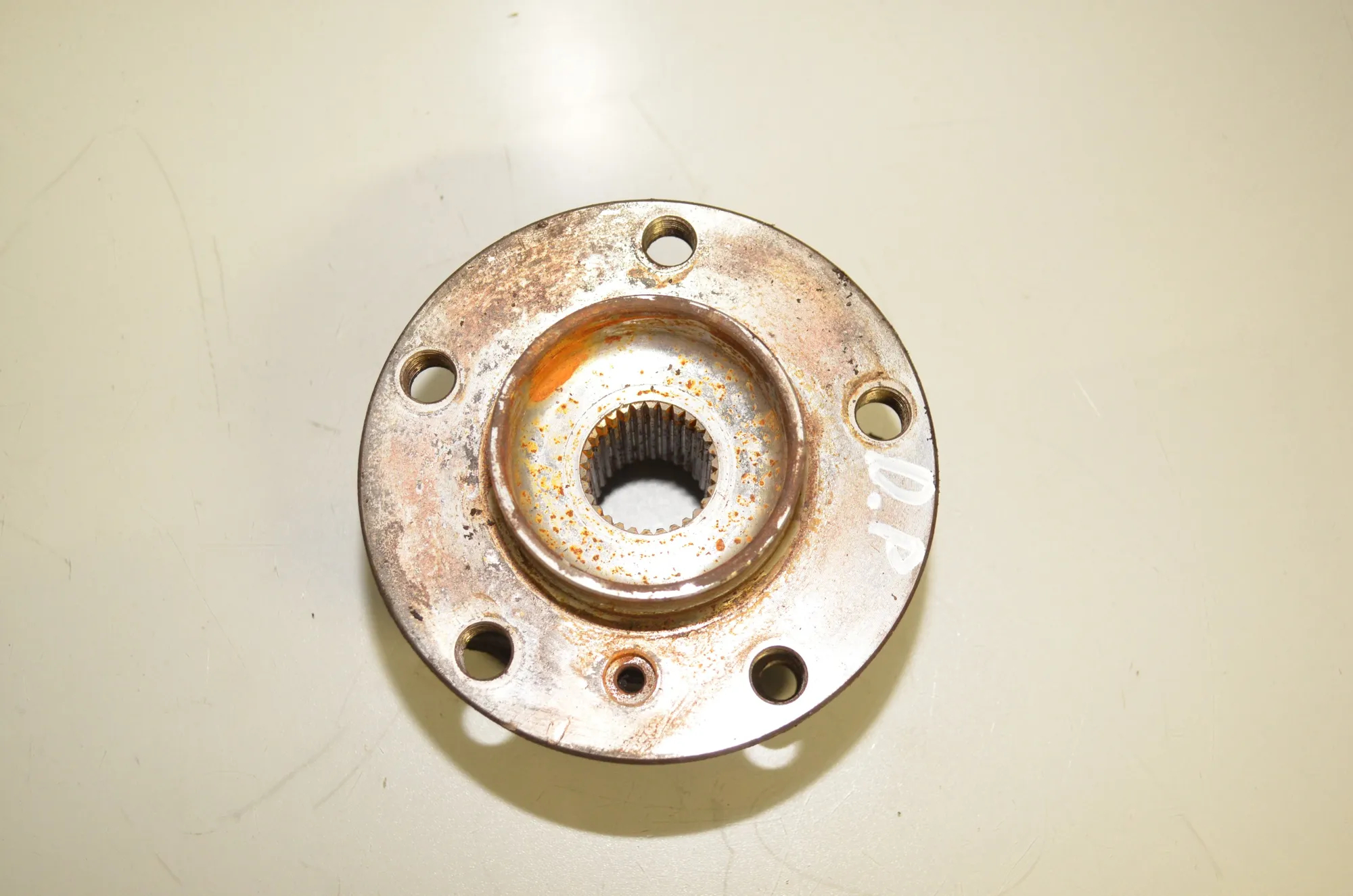 Front Right Wheel Bearing – OEM 6882263 · BMW X5 (F15, F85) xDrive 30 d 2015