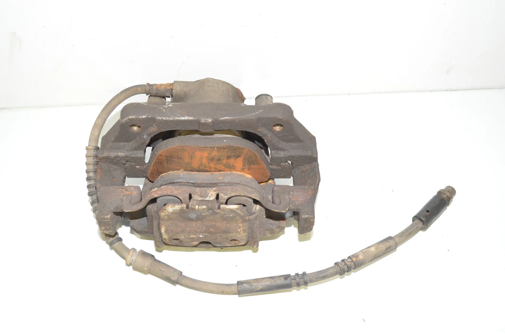 Front Right Brake Caliper – OEM 6776784 · BMW X5 (F15, F85) xDrive 30 d 2015 – 4