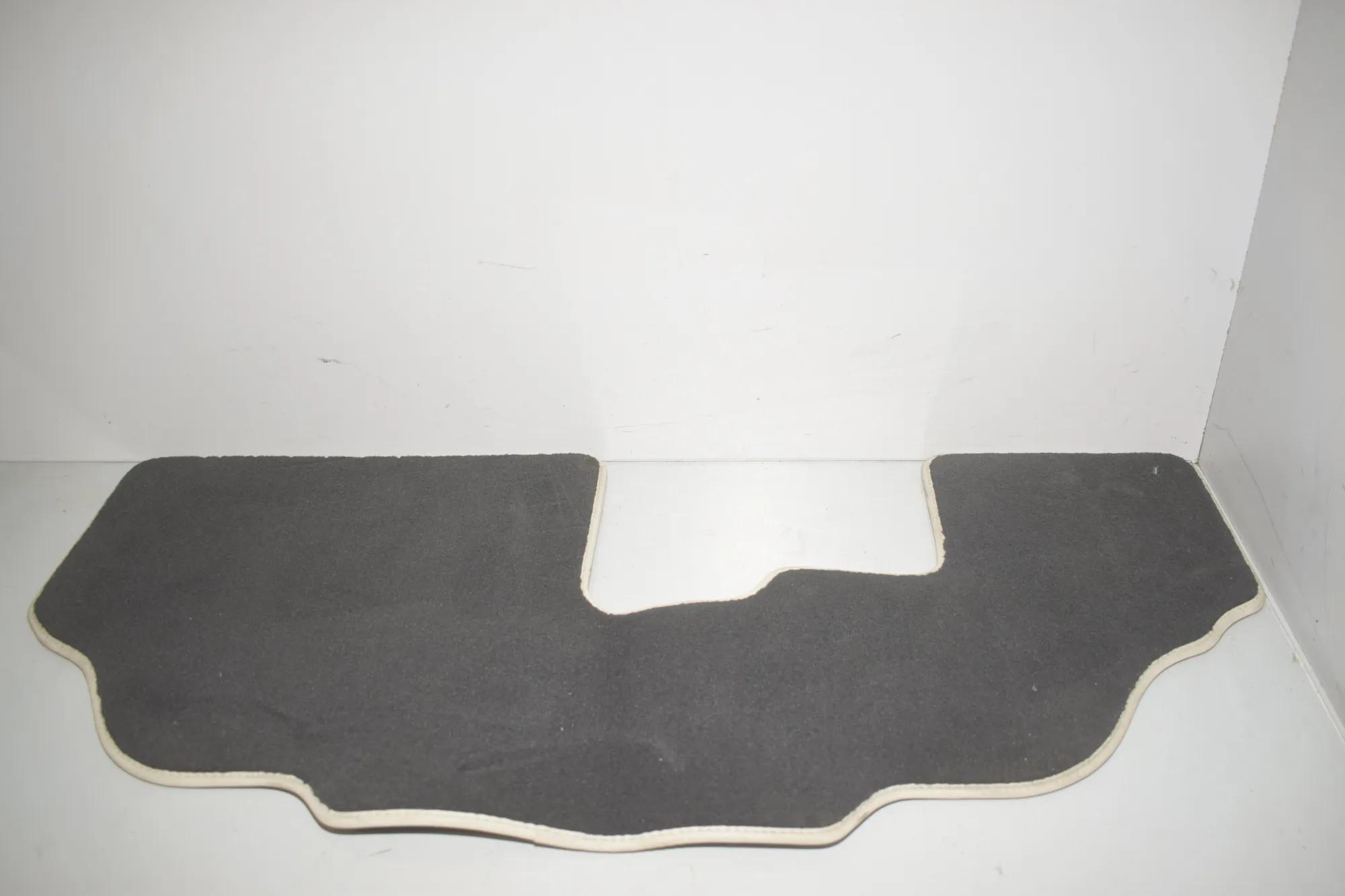 Floor Mat Set – OEM 9458675 · BMW X7 (G07) BMW X7 (G07) xDrive 30 d 2020