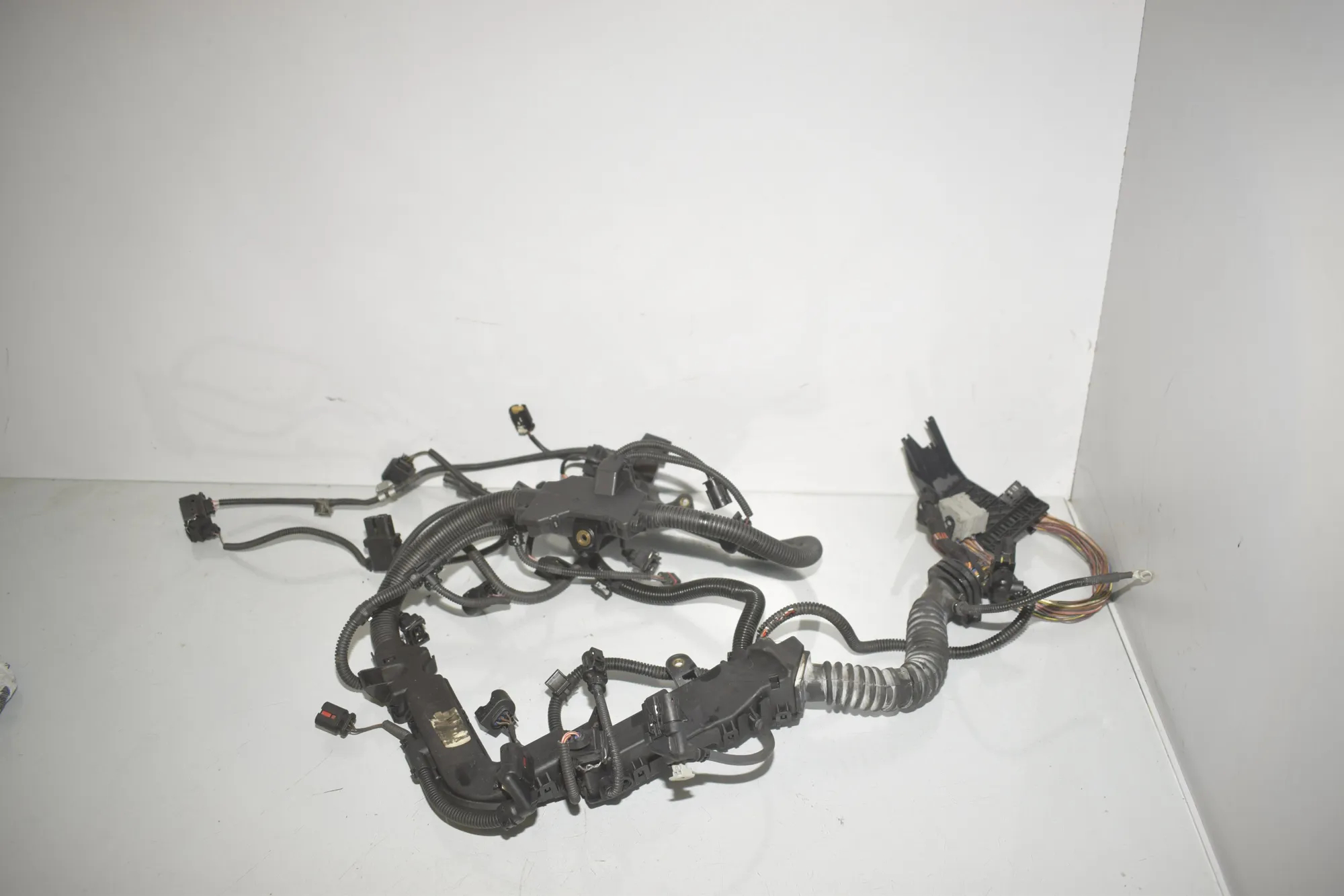 Engine Cable Harness – OEM 8513255 · BMW 5 Touring (F11) 530 d 2011