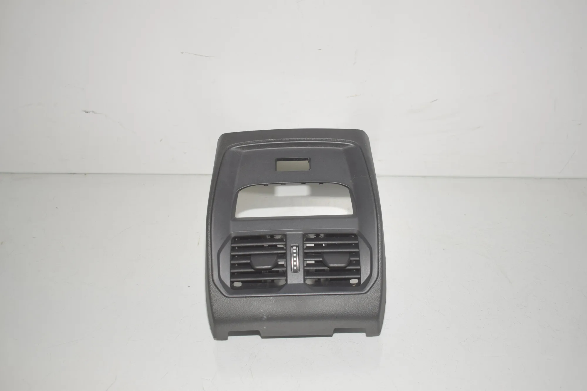 Center Console Trim – OEM 6996849 · BMW 3 Touring (G21) (2019 - -) 318 d 2021 – 2