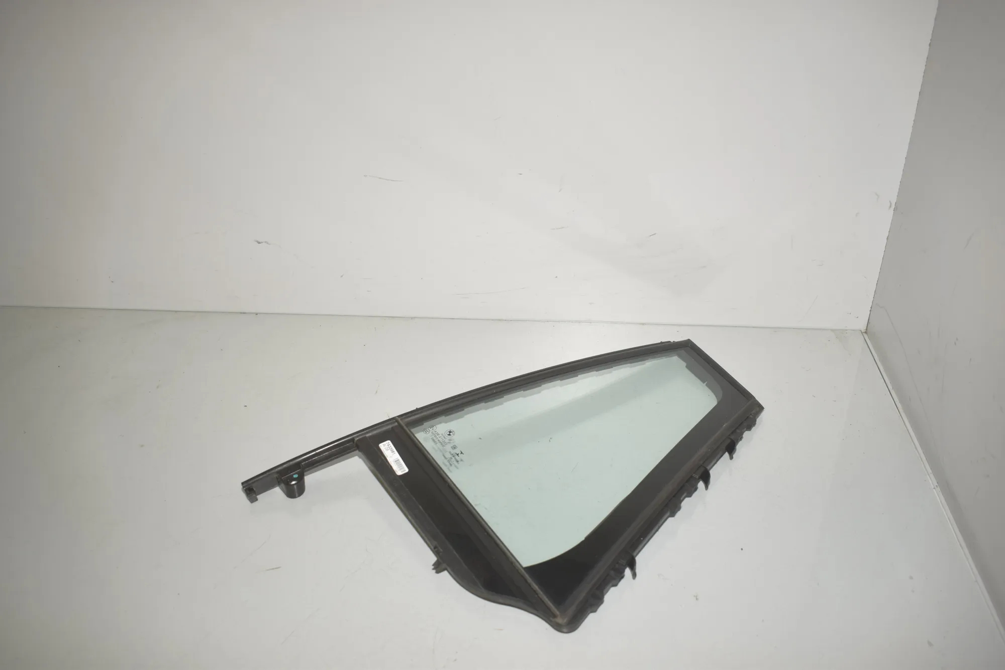 Rear Left Quarter Window – OEM 7433981 · BMW 3 Touring (G21) (2019 - -) 318 d 2021 – 2