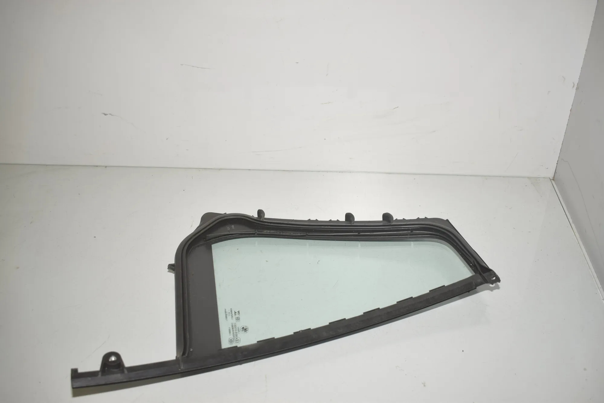 Rear Left Quarter Window – OEM 7433981 · BMW 3 Touring (G21) (2019 - -) 318 d 2021 – 3