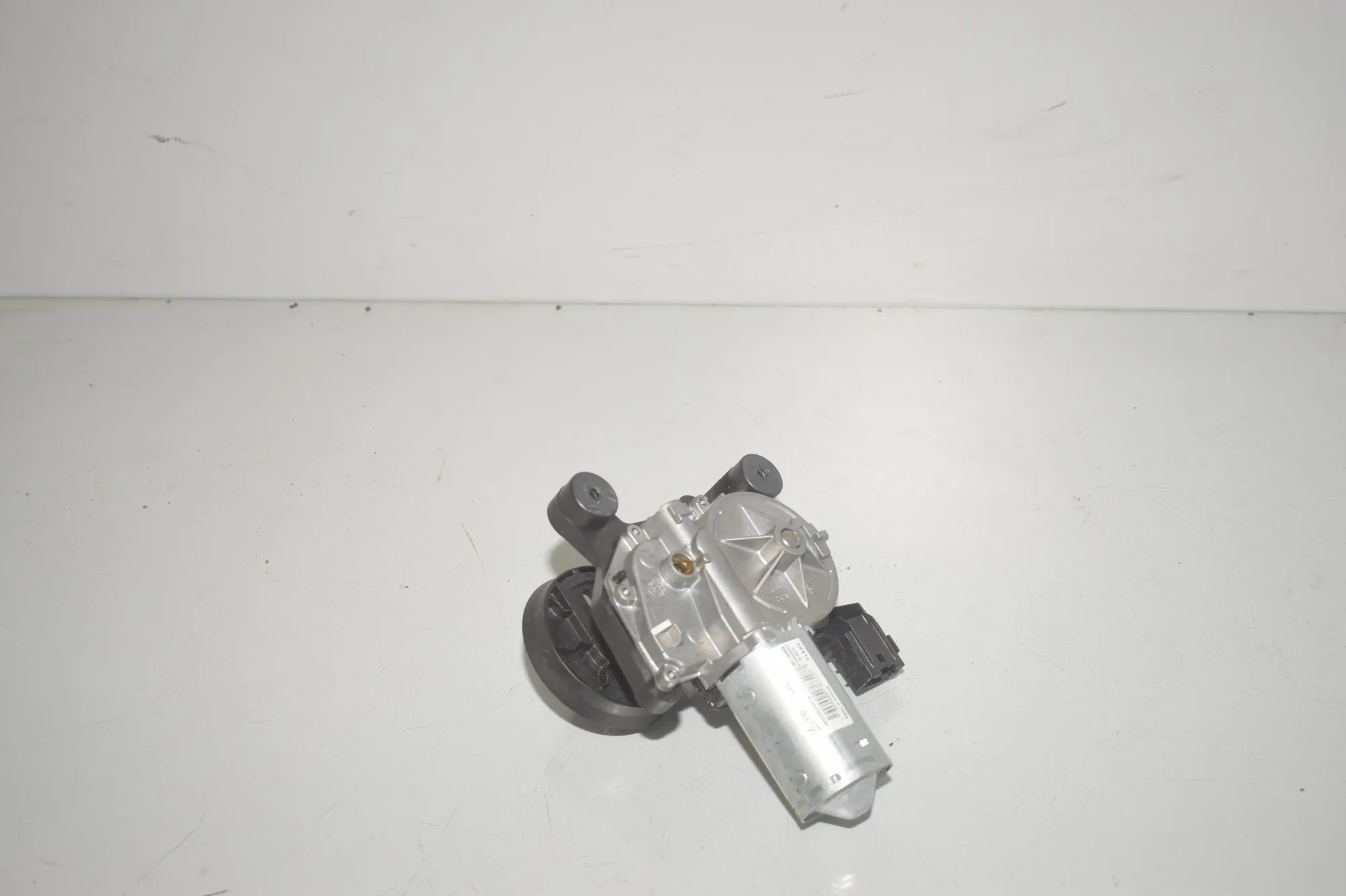 Tailgate Window Wiper Motor – OEM 7555000 · BMW 3 Touring (G21) (2019 - -) 318 d 2021 – 4