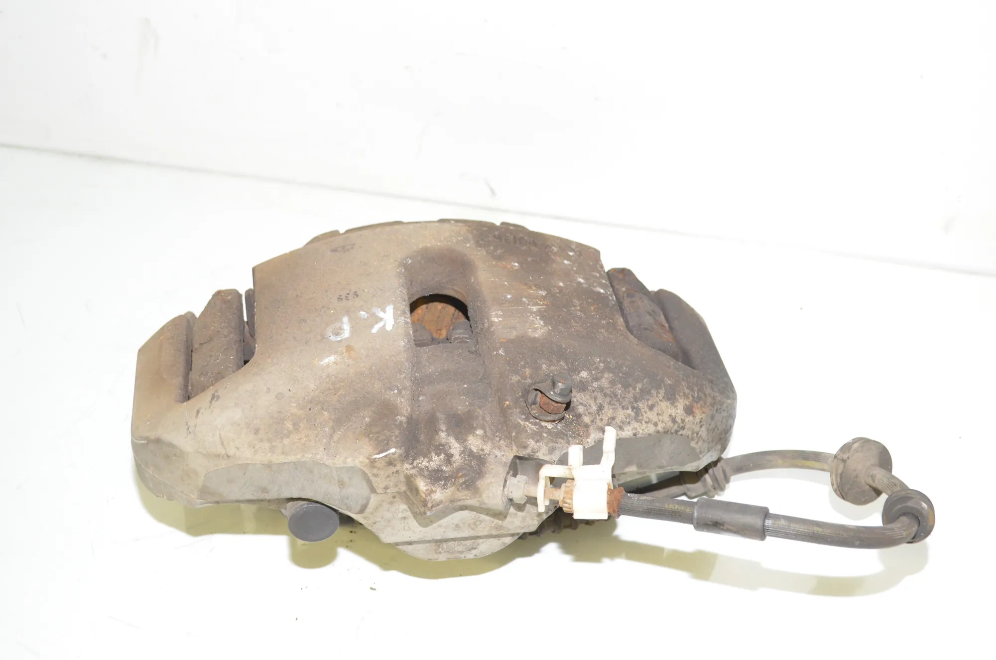 Front Left Brake Caliper – OEM 6786817 · BMW 5 (F10) 535 d 2012 – 2