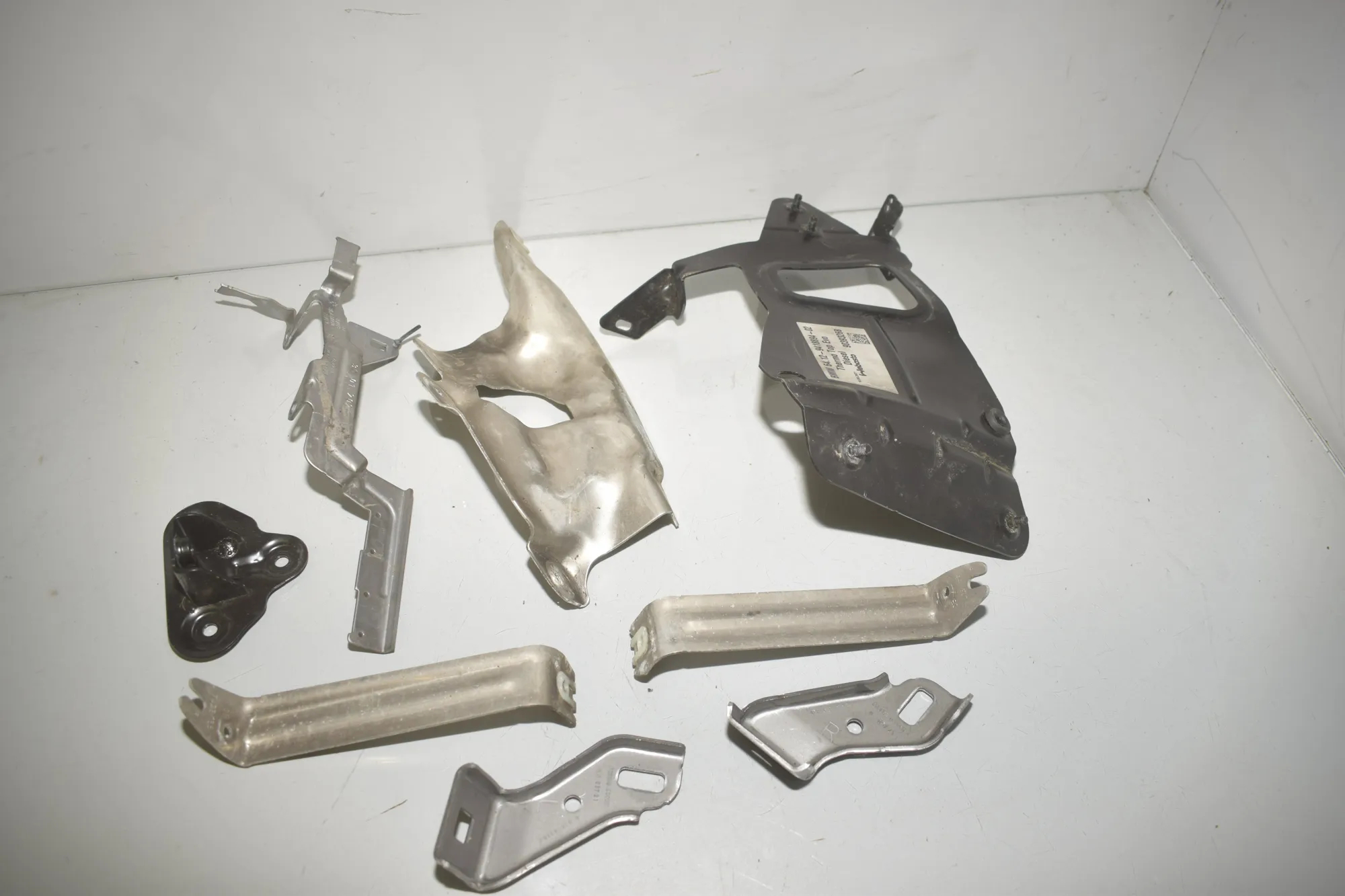 Bracket – OEM 6835255 · BMW 3 Touring (G21) (2019 - -) 318 d 2021 – 2
