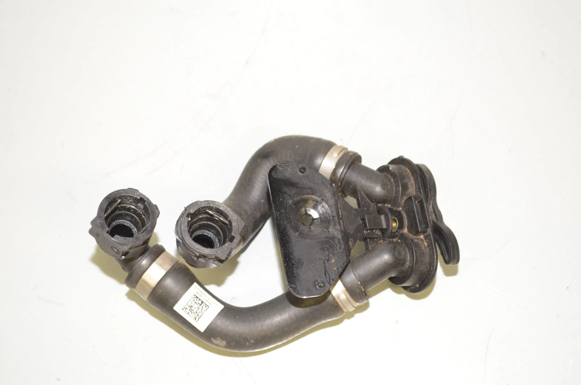 Coolant Hose Pipe – OEM 6830587 · BMW 3 Touring (G21) (2019 - -) 318 d 2021 – 3