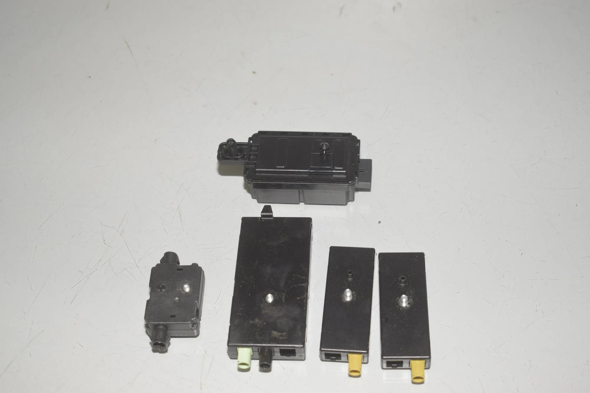 Antenna – OEM 6832256 · BMW 3 Touring (G21) (2019 - -) 318 d 2021 – 5