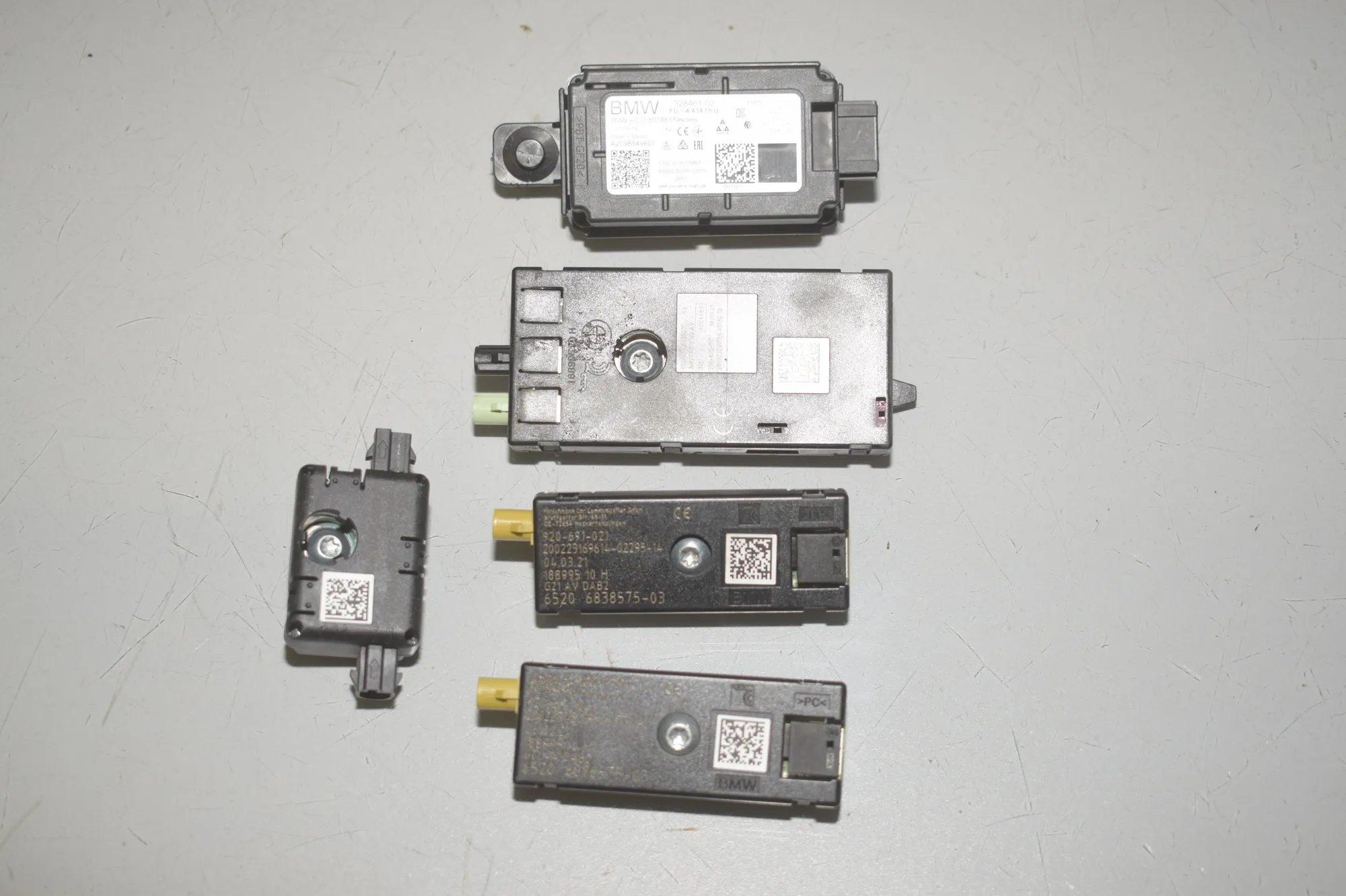 Antenna – OEM 6832256 · BMW 3 Touring (G21) (2019 - -) 318 d 2021 – 2