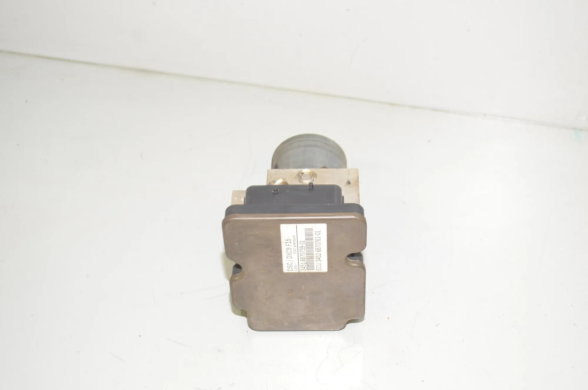 ABS Pump – OEM 6870759 · BMW X5 (F15, F85) xDrive 30 d 2015 – 3