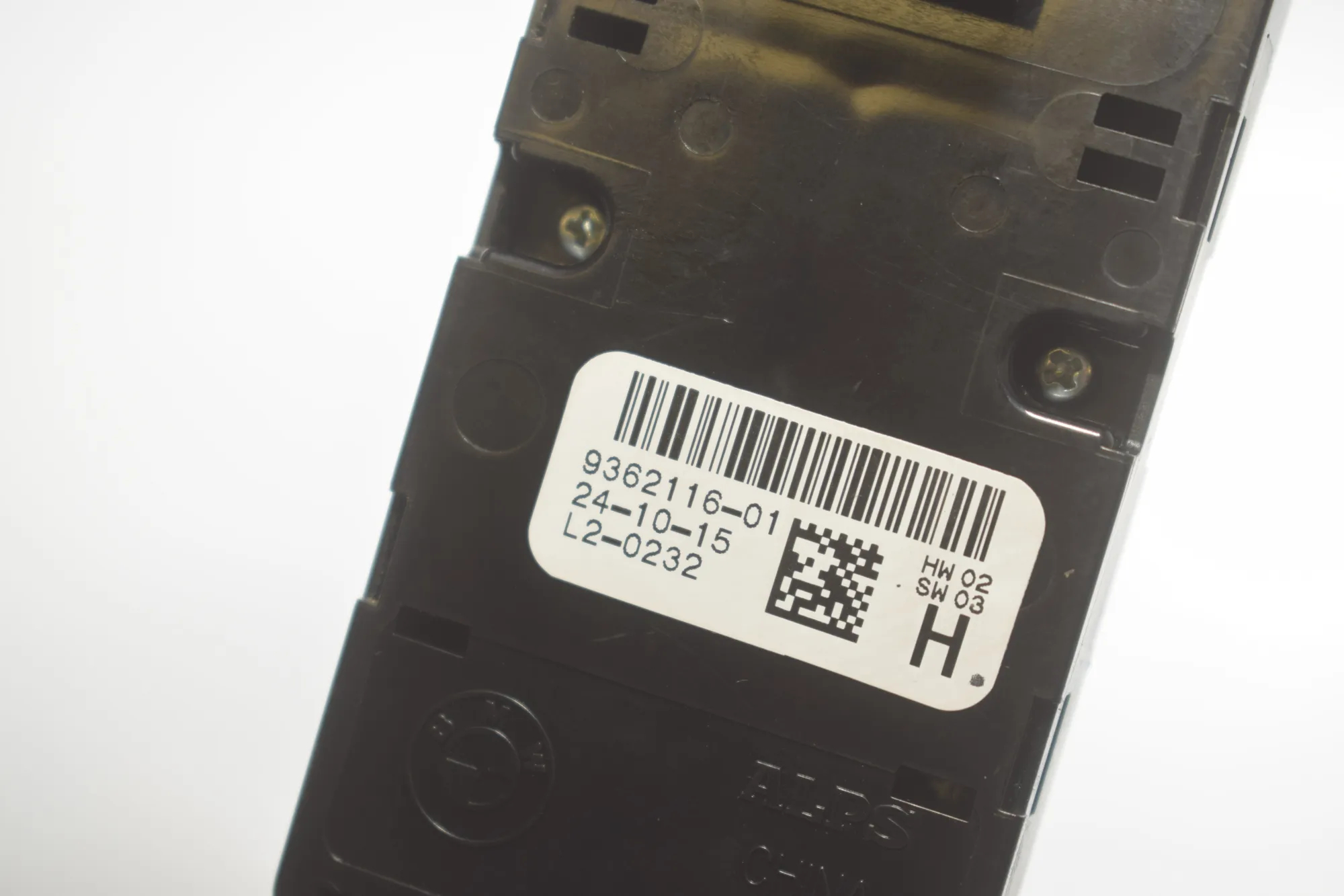 Front Left Door Window Switch – OEM 9362116 · BMW X5 (F15, F85) xDrive 30 d 2015 – 6