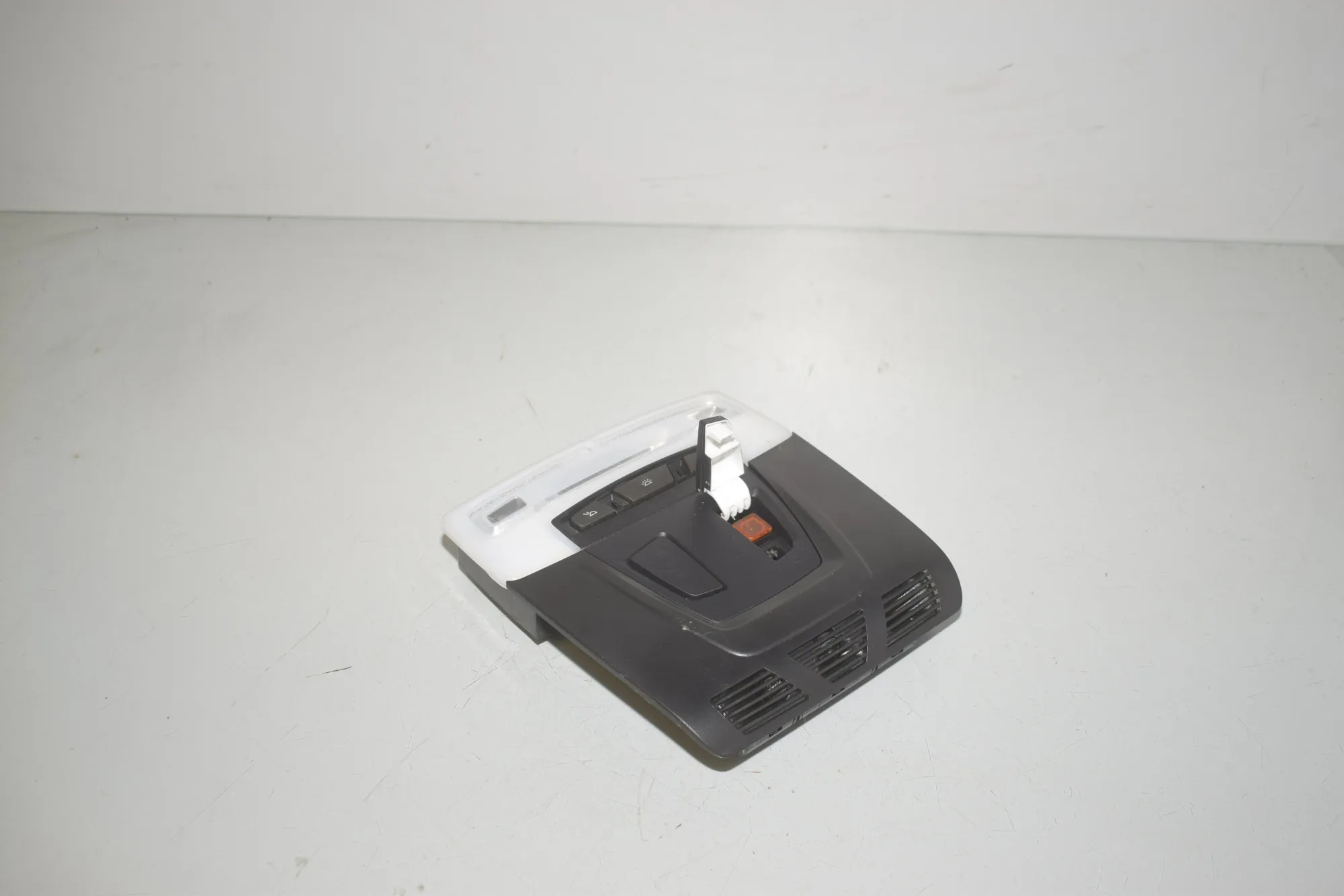 Interior Lighting – OEM 3217909 · BMW X5 (F15, F85) xDrive 30 d 2015 – 4