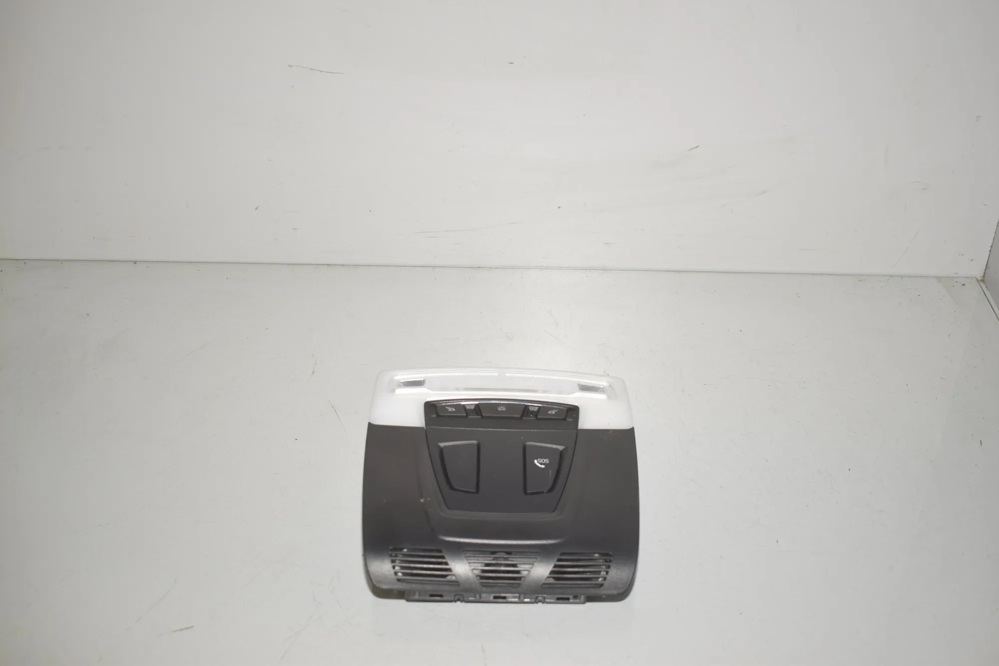 Interior Lighting – OEM 3217909 · BMW X5 (F15, F85) xDrive 30 d 2015 – 2