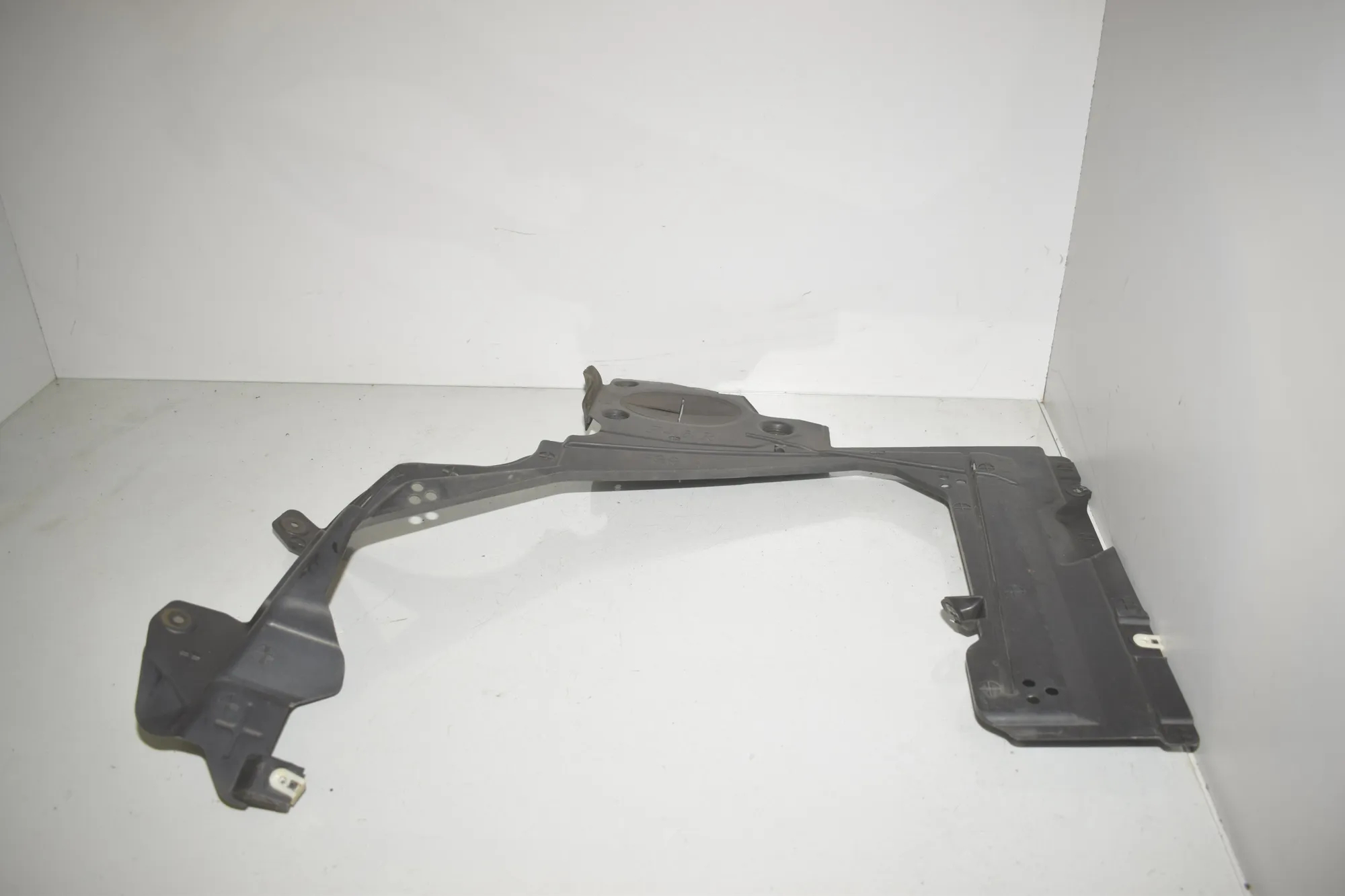 Other Underbody Cover – OEM 7354760 · BMW X1 (F48) xDrive 20 d 2016 – 2