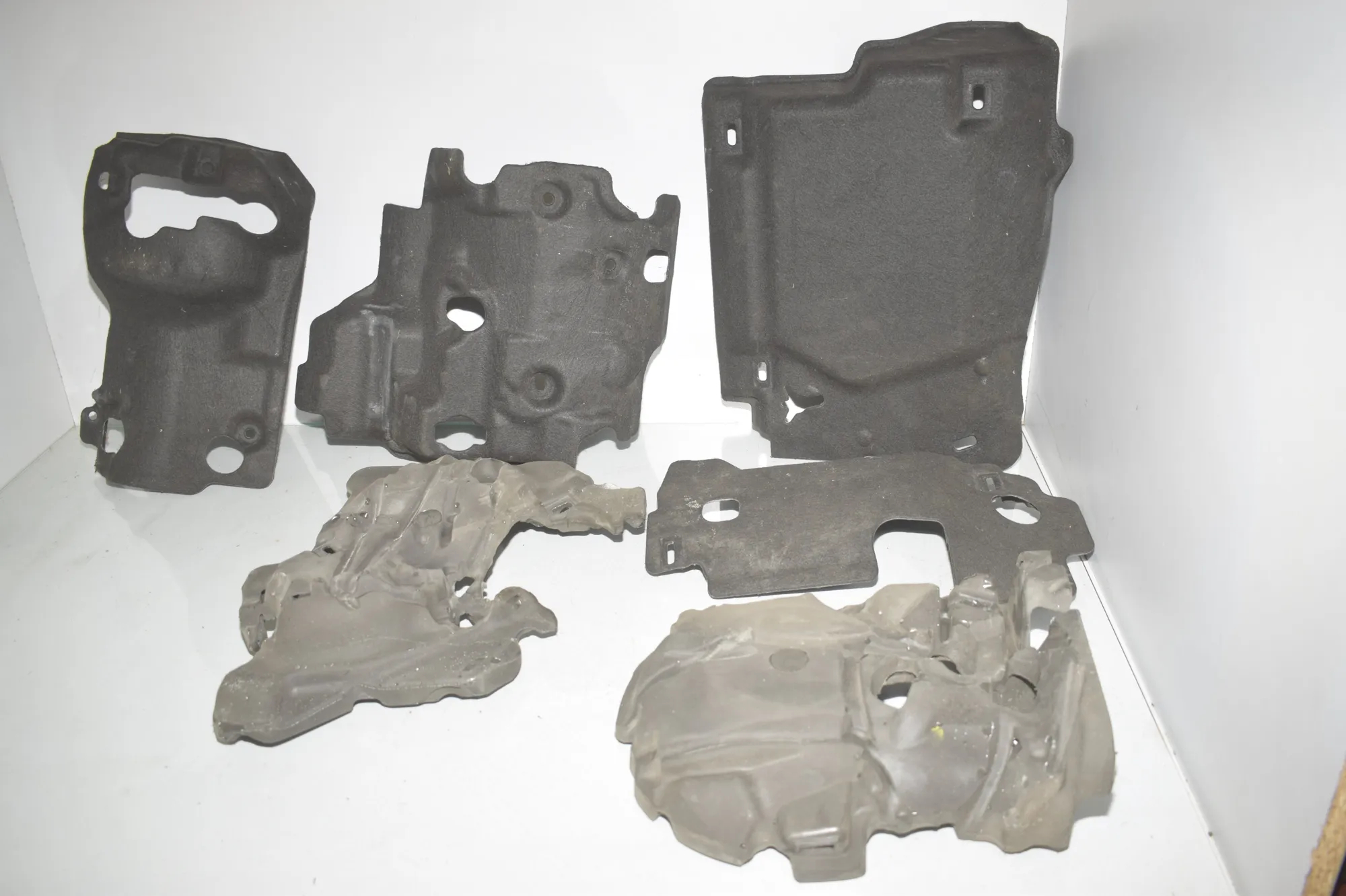 Sound Insulation – OEM 9468734 · BMW iX (I20) (2021 - -) xDrive 40 2021