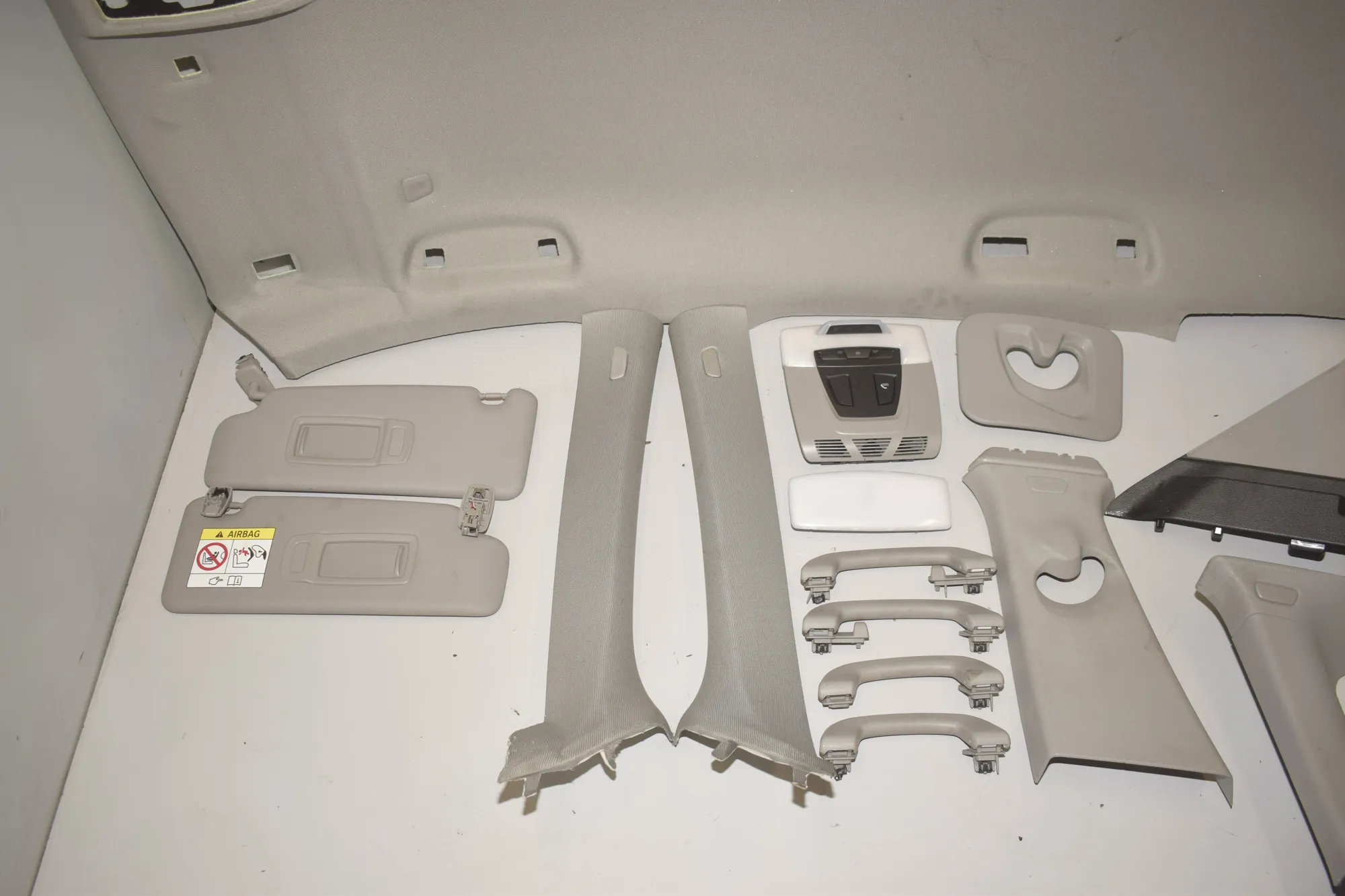 Roof Headliner Set – OEM 9219498 · BMW X1 (F48) xDrive 20 d 2016 – 4