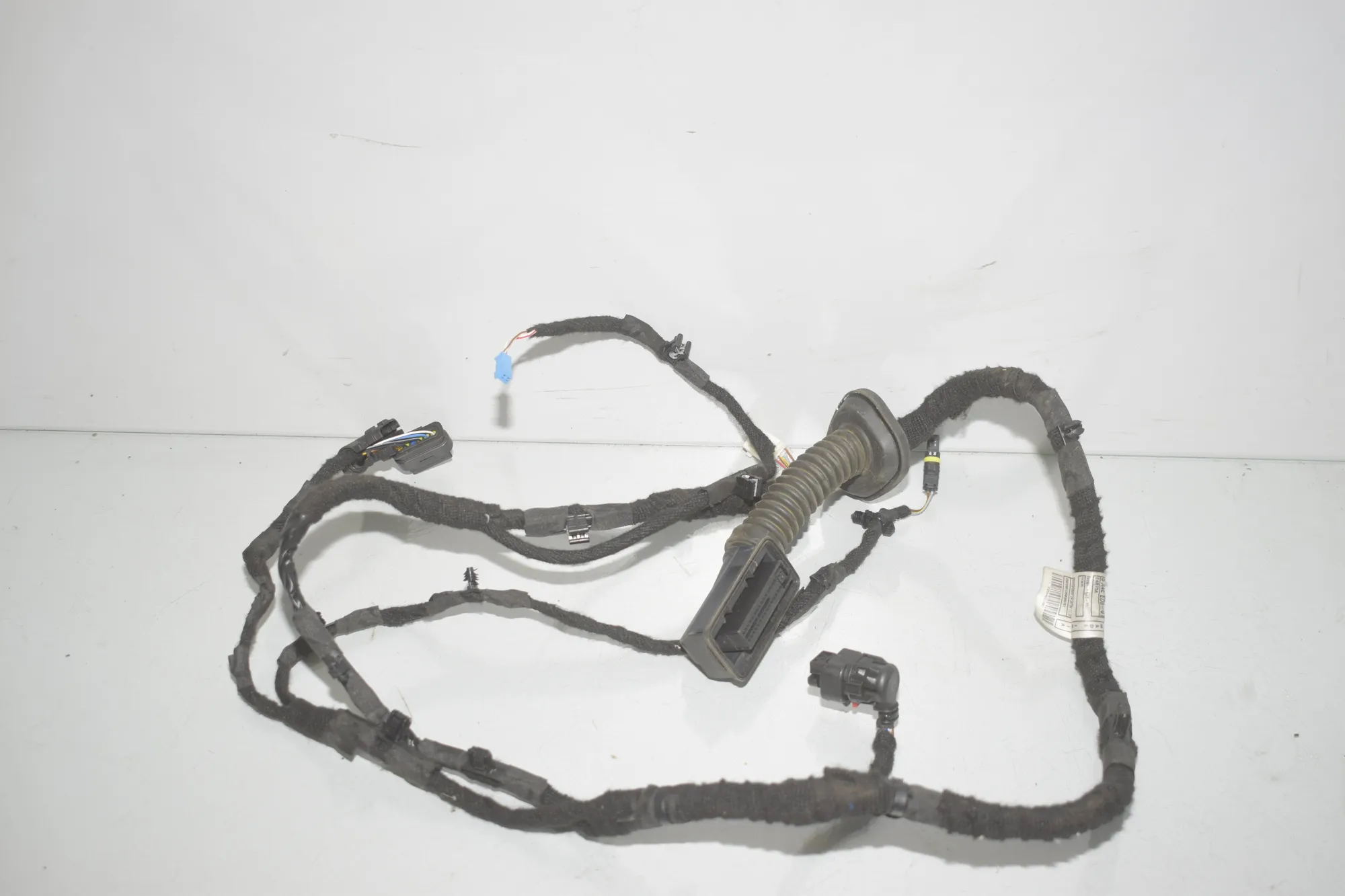 Rear Left Door Wiring – OEM 5A4EED8 · BMW i4 (G26) BMW i4 (G26) eDrive40 2023