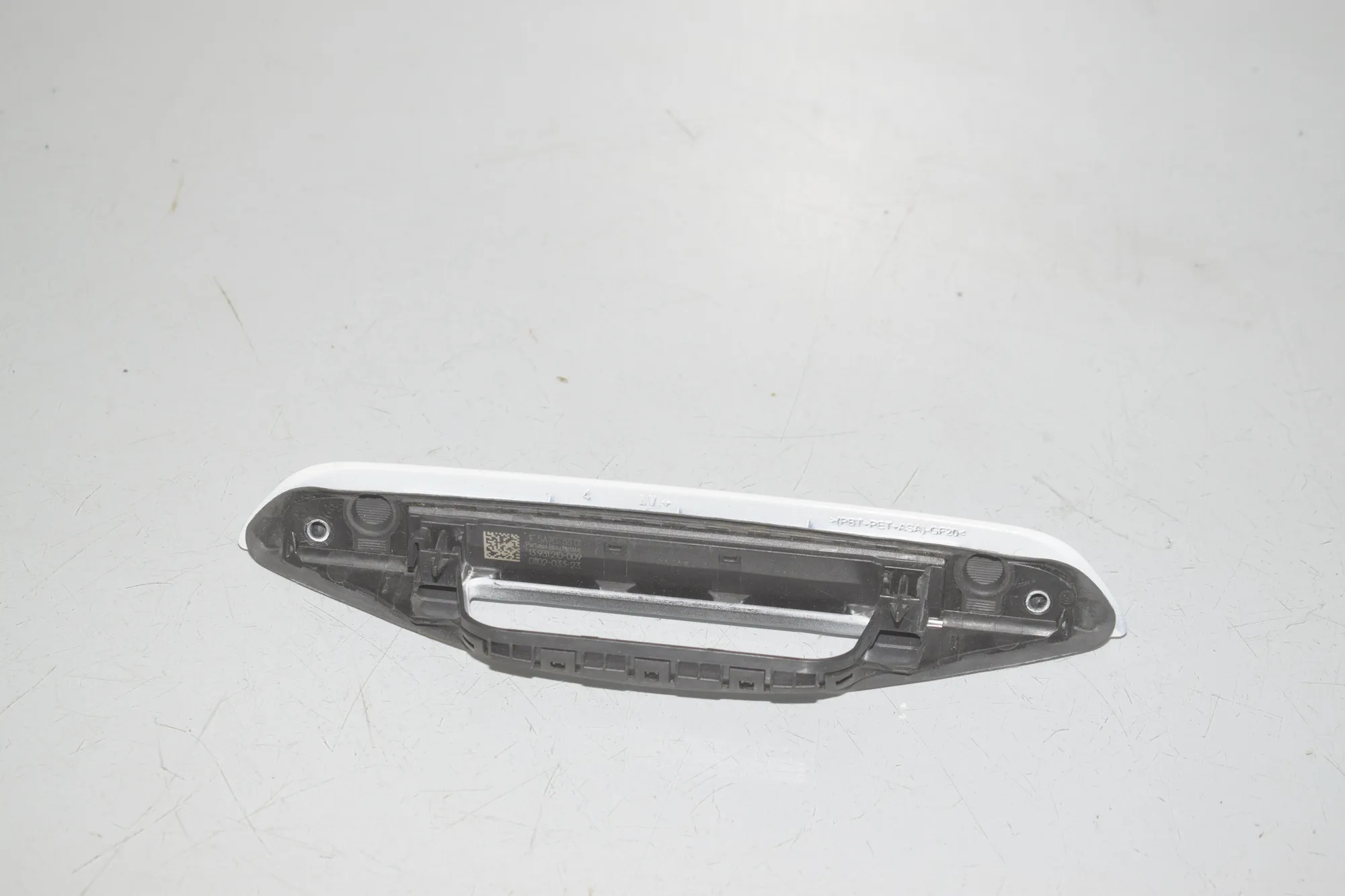 Front Left Door Exterior Handle – OEM 5A70F33 · BMW i4 (G26) BMW i4 (G26) eDrive40 2022 – 4