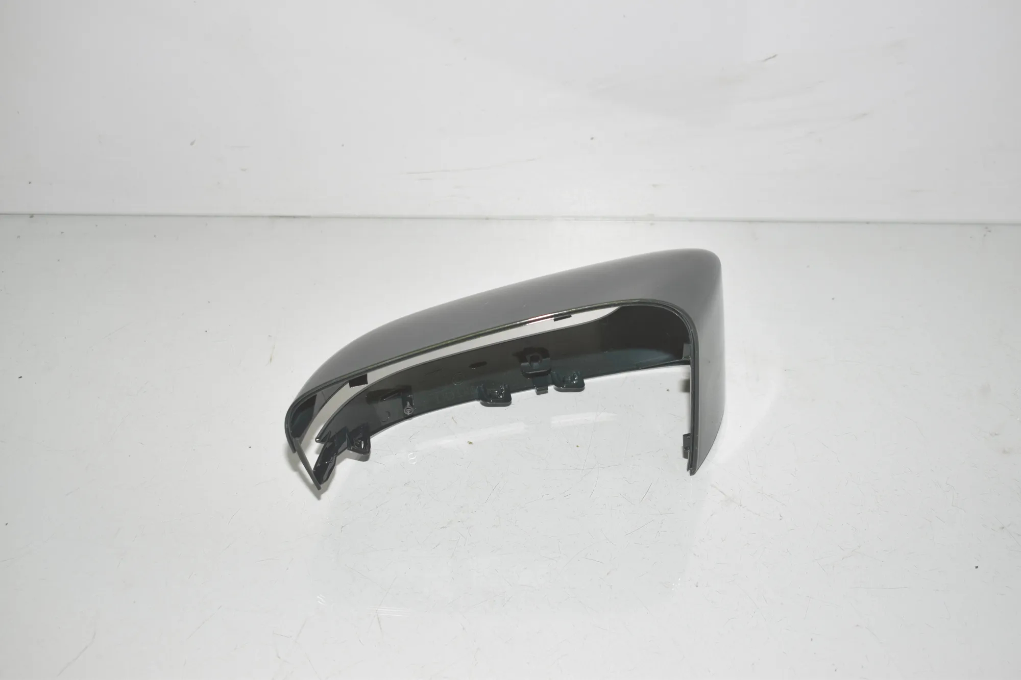 Front Left Mirror Trim – OEM 803507 · BMW 3 (G20, G28) BMW 3 (G20, G28) 3 (G20) 316 d 2022