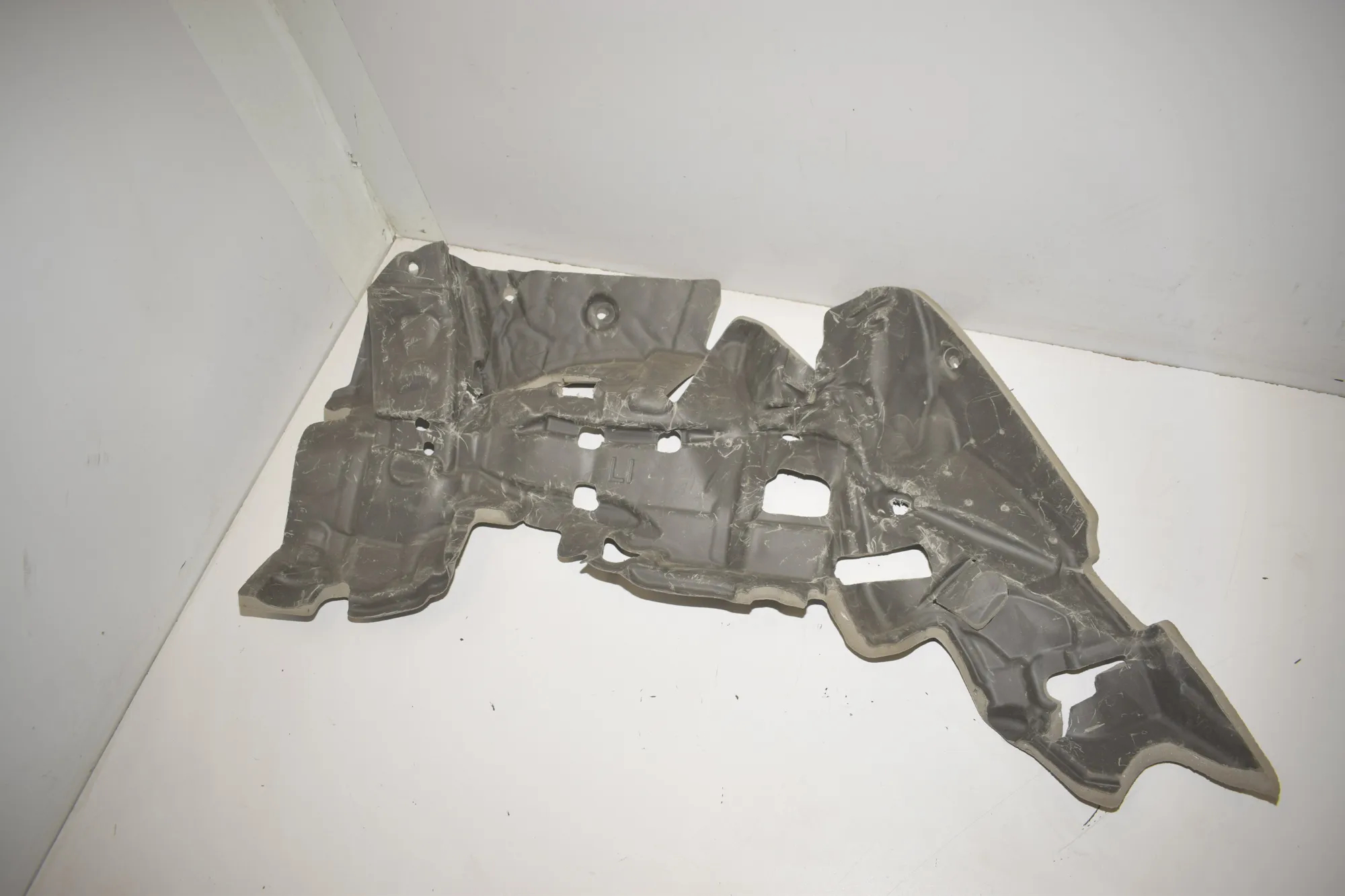 Sound Insulation – OEM 7948331 · BMW iX (I20) BMW iX (I20) xDrive 40 2022 – 2