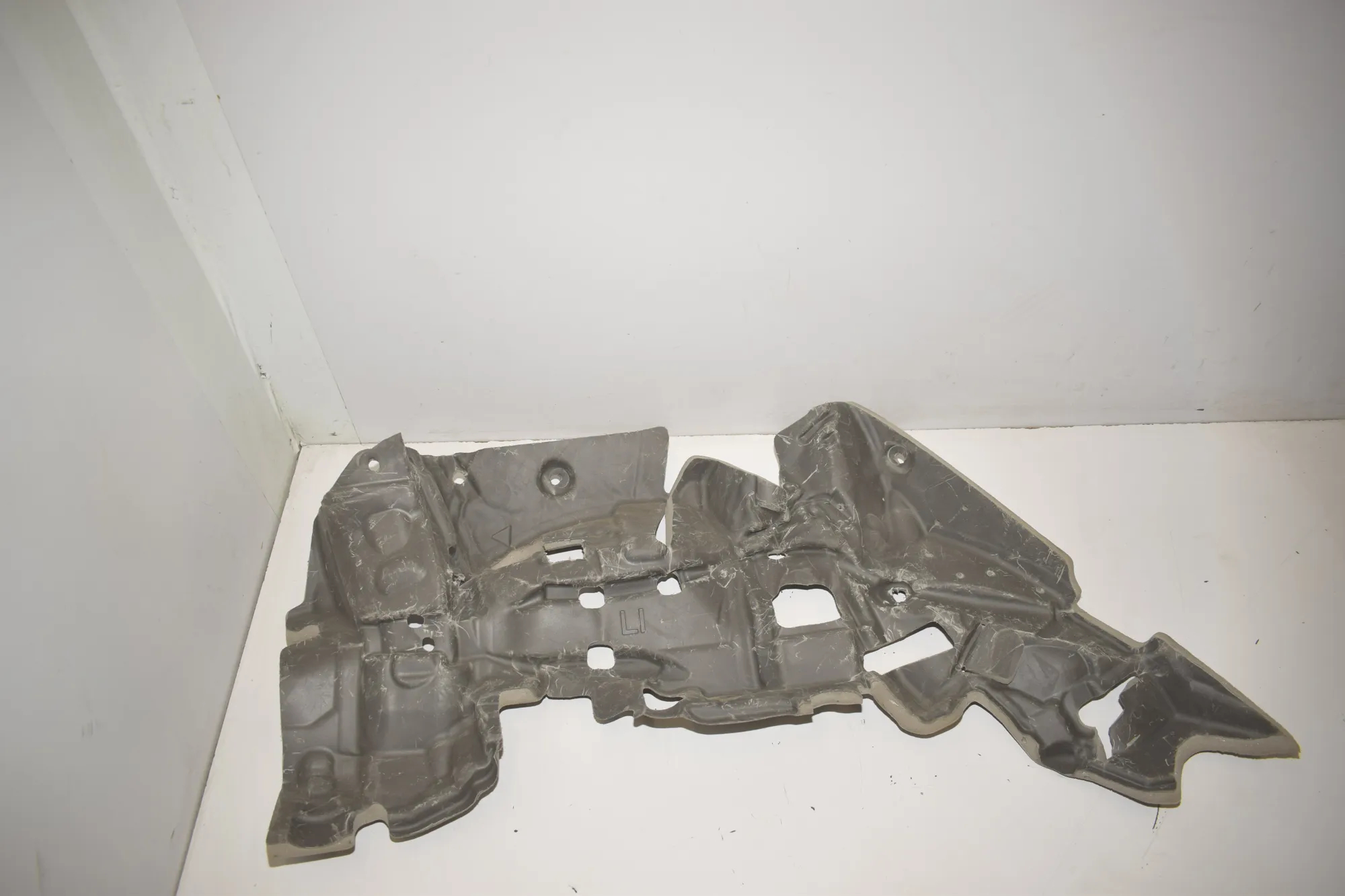 Sound Insulation – OEM 7948331 · BMW iX (I20) BMW iX (I20) xDrive 40 2022