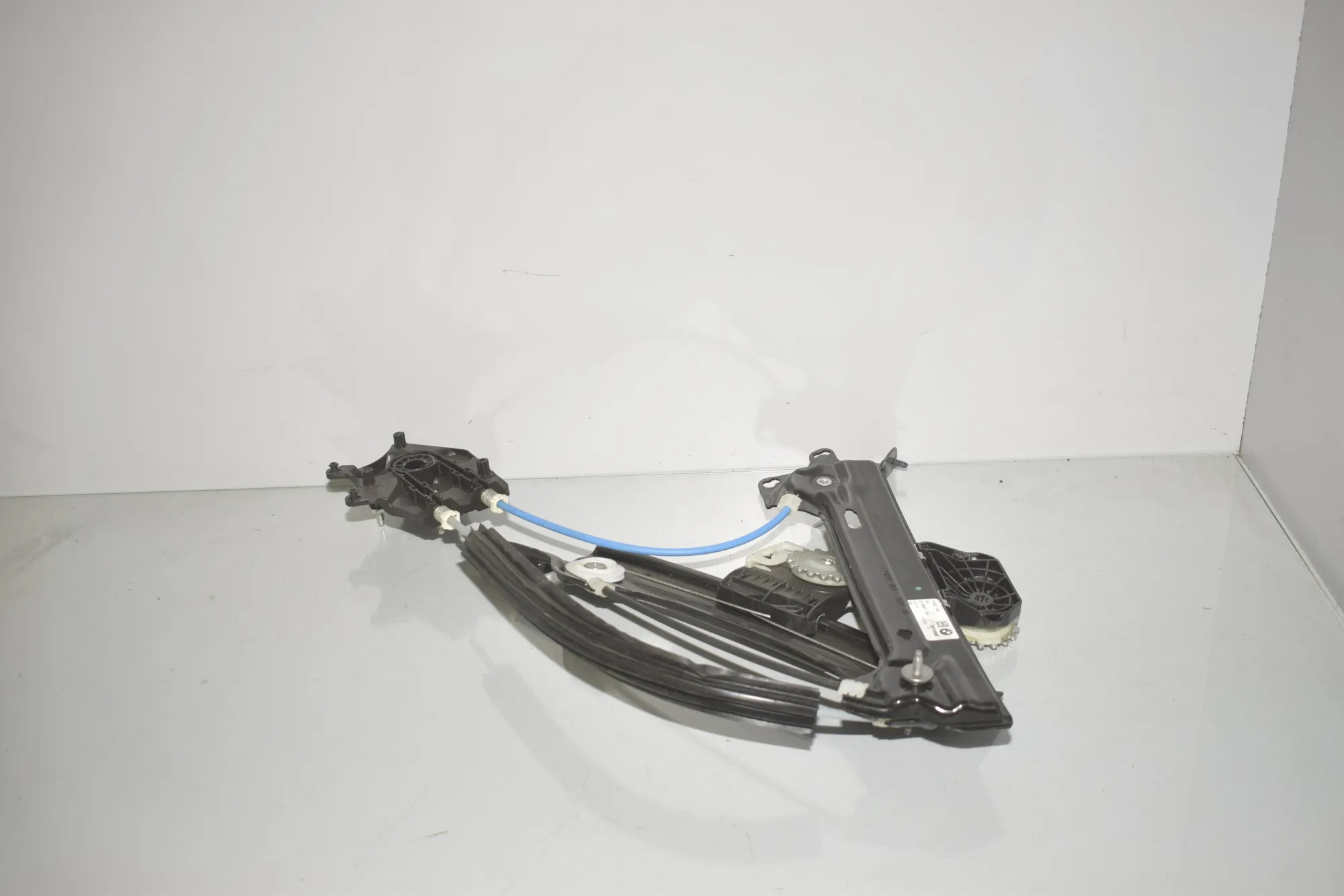 Rear Right Door Window Regulator – OEM 7932190 · BMW iX (I20) BMW iX (I20) xDrive 40 2022 – 2
