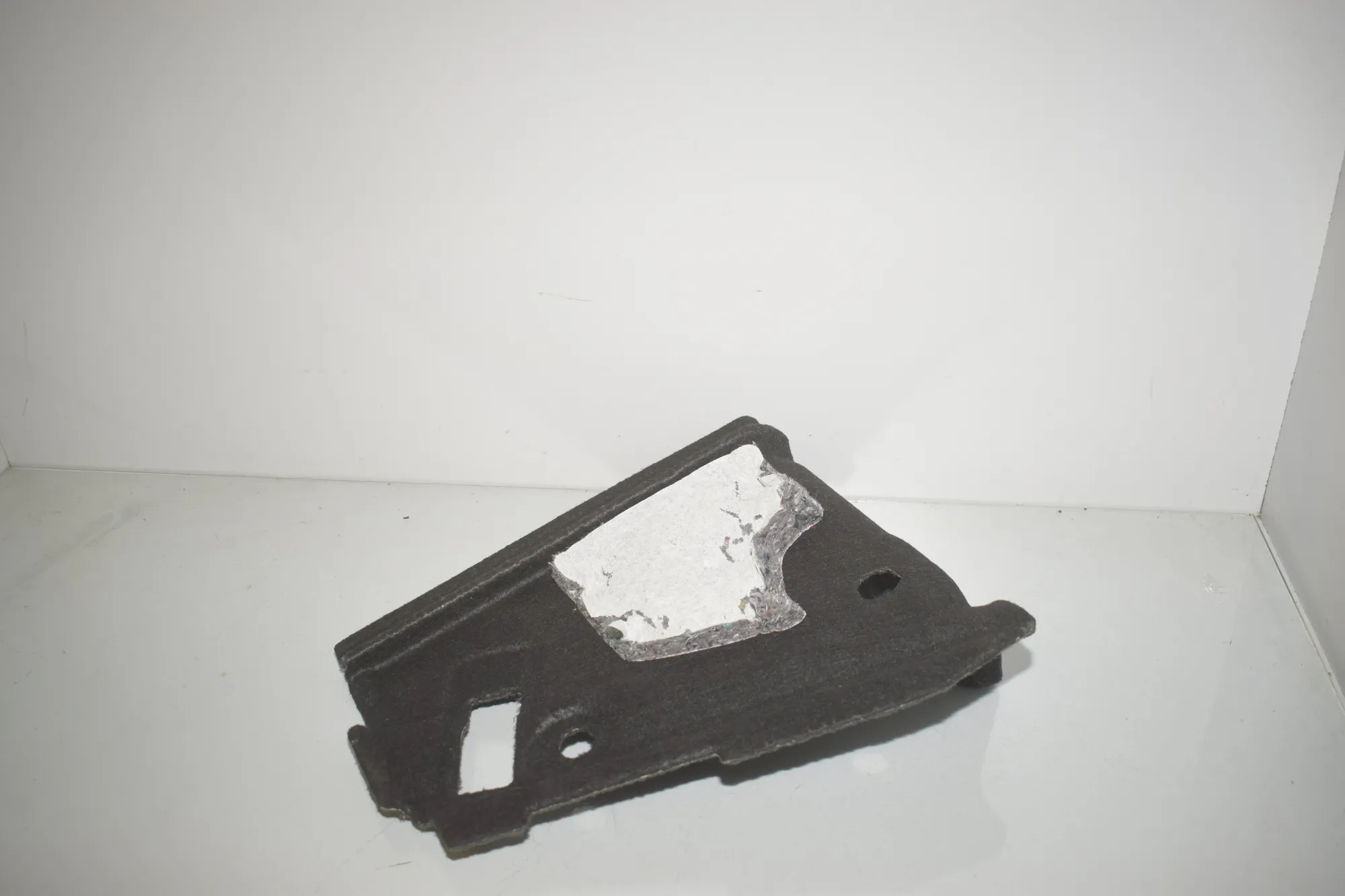 Left Side Trunk Trim – OEM 6926699 · BMW iX (I20) BMW iX (I20) xDrive 40 2022 – 4