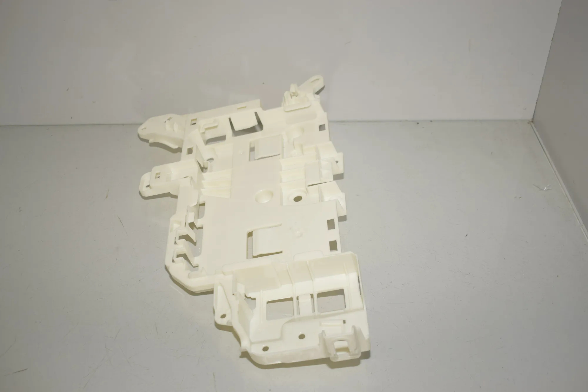 Bracket – OEM 8717814 · BMW iX (I20) BMW iX (I20) xDrive 40 2022 – 2