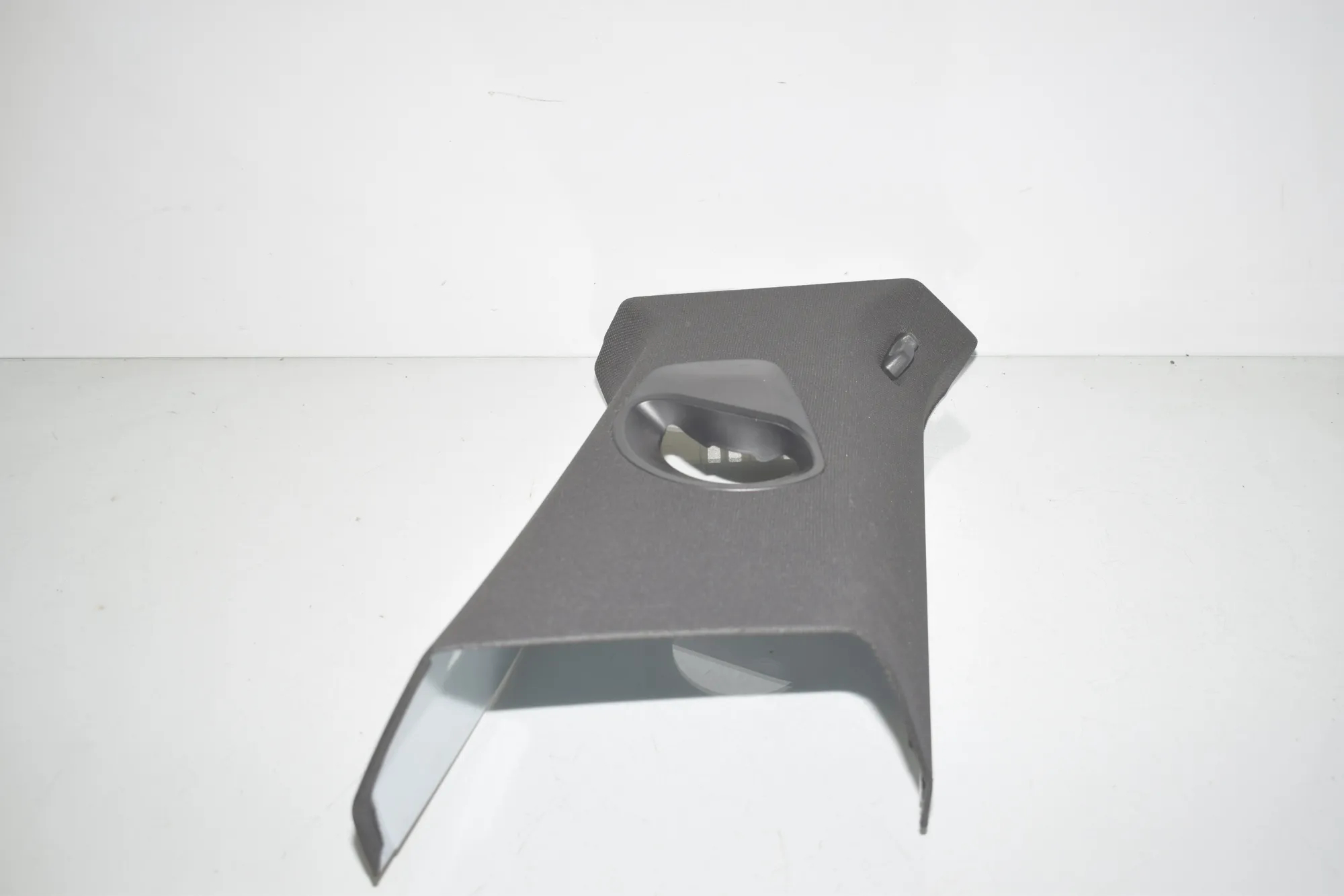 Right Side B Pillar Trim – OEM 5A041C6 · BMW iX (I20) BMW iX (I20) xDrive 40 2022