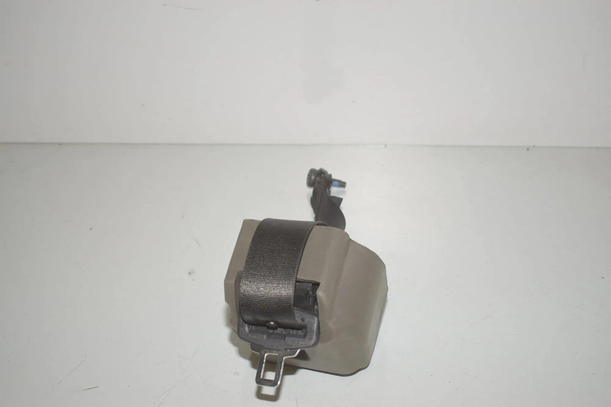 Rear Left Seatbelt – OEM 7911586 · BMW iX (I20) BMW iX (I20) xDrive 40 2022 – 4