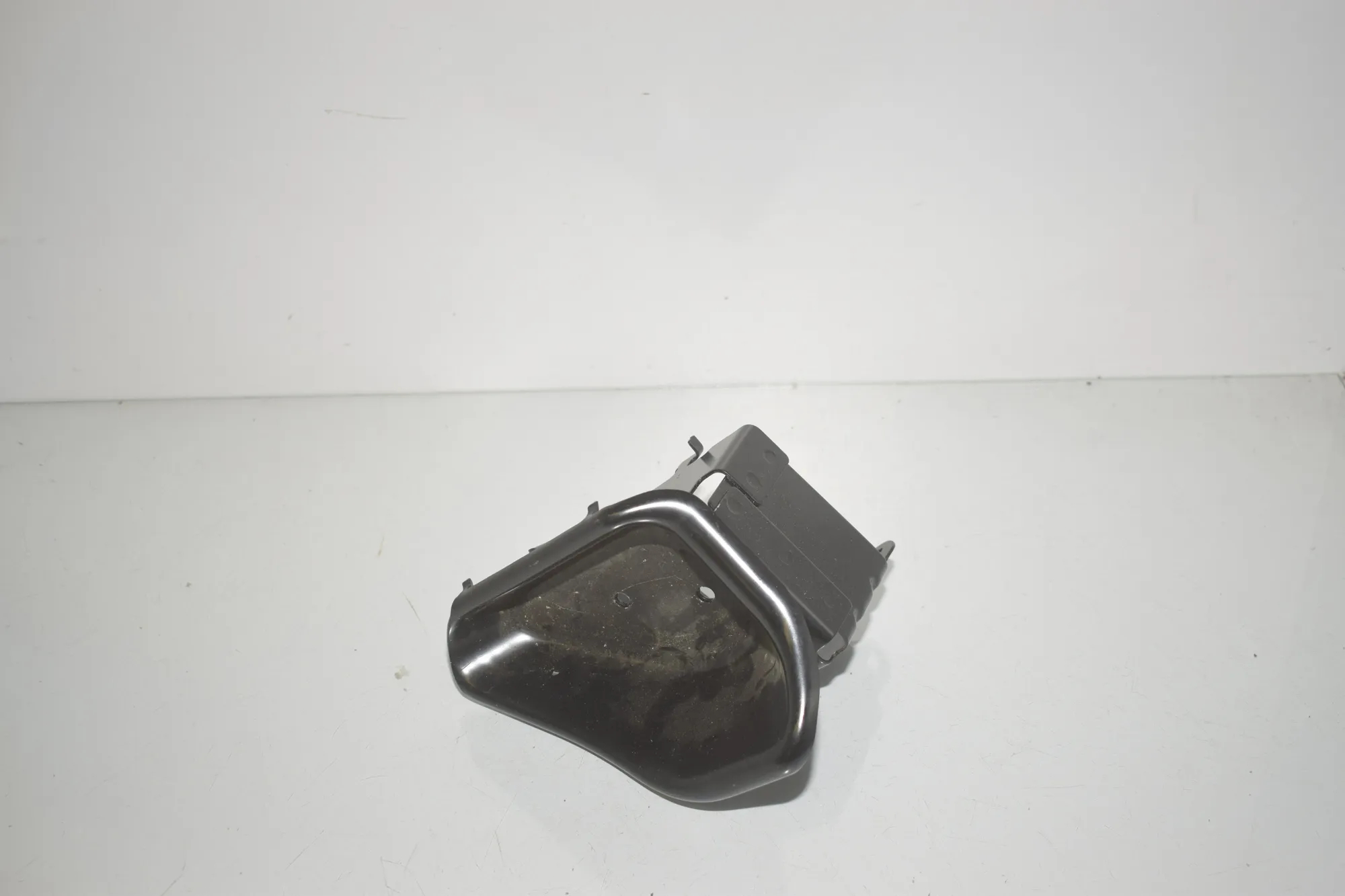 Bracket – OEM 6927170 · BMW iX (I20) BMW iX (I20) xDrive 40 2022 – 2