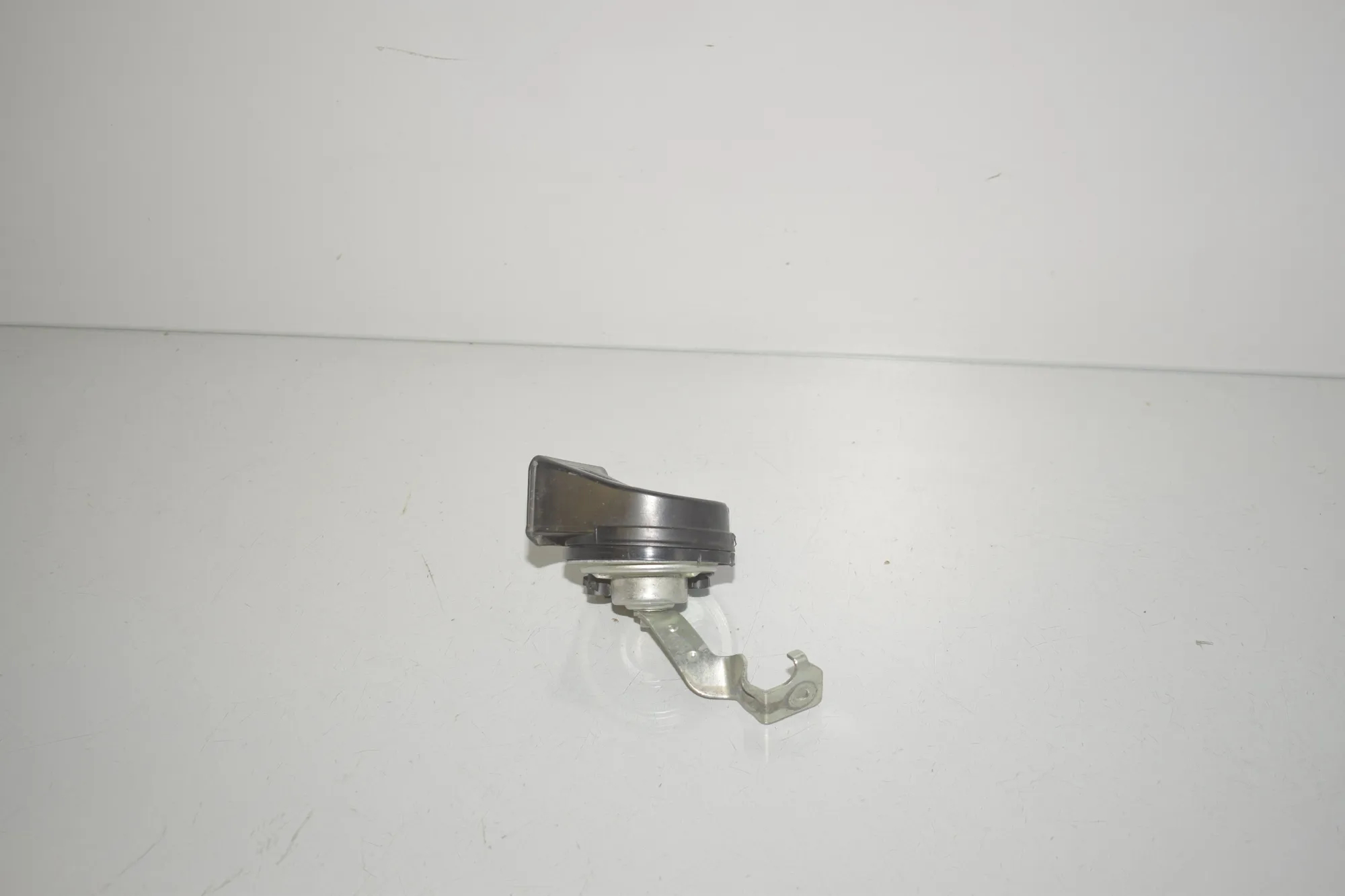 Horn Signal – OEM 7932350 · BMW iX (I20) BMW iX (I20) xDrive 40 2022 – 5