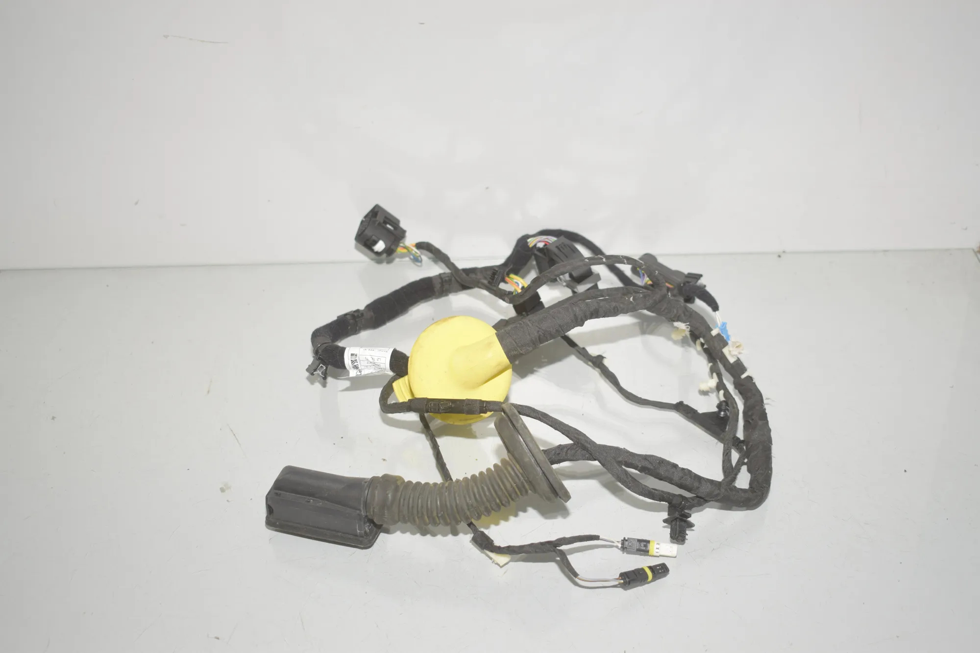 Rear Right Door Wiring – OEM 5A54F17 · BMW iX (I20) BMW iX (I20) xDrive 40 2022
