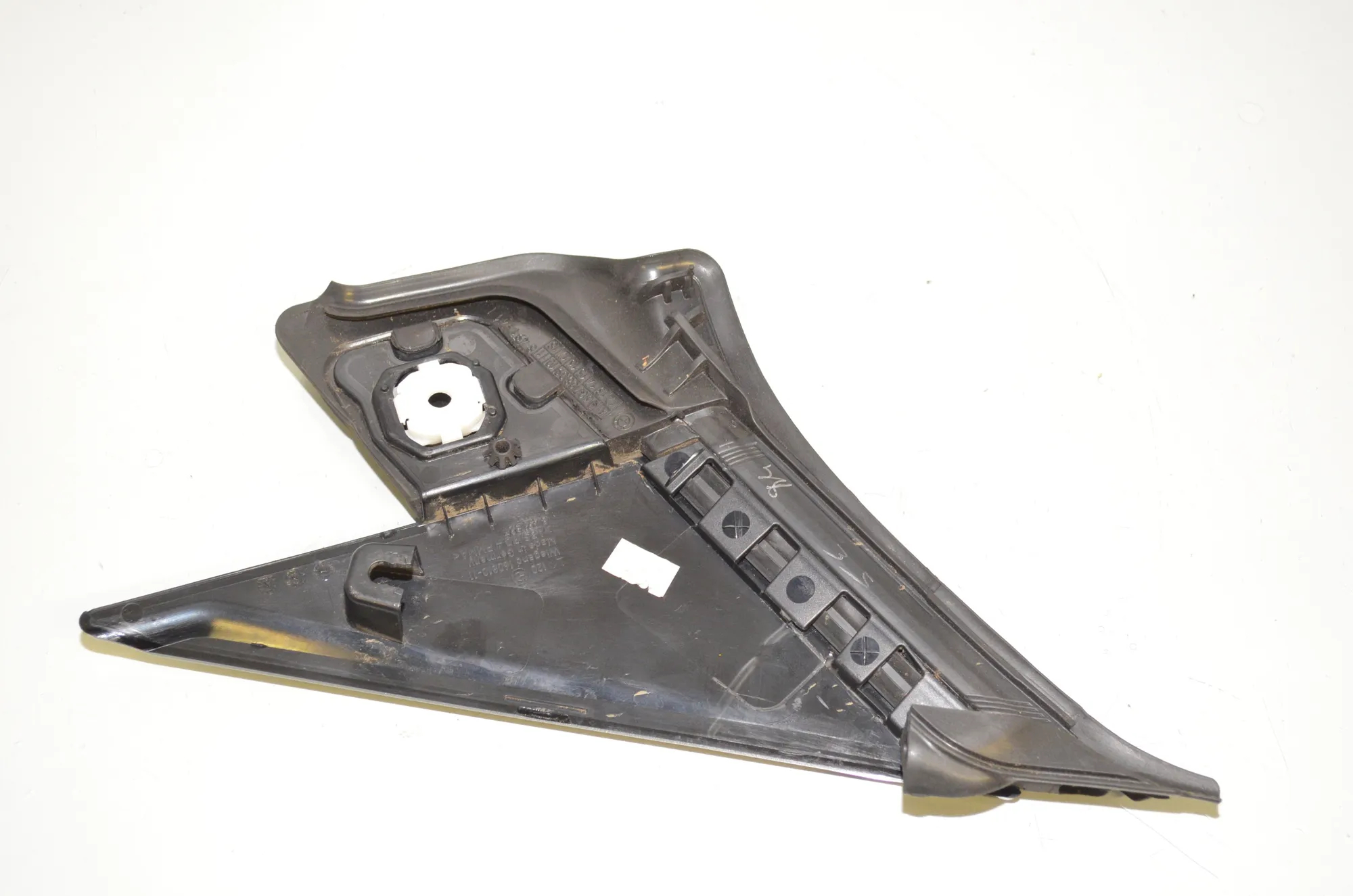 Other Trim Parts – OEM 8491327 · BMW iX (I20) BMW iX (I20) xDrive 40 2022 – 4