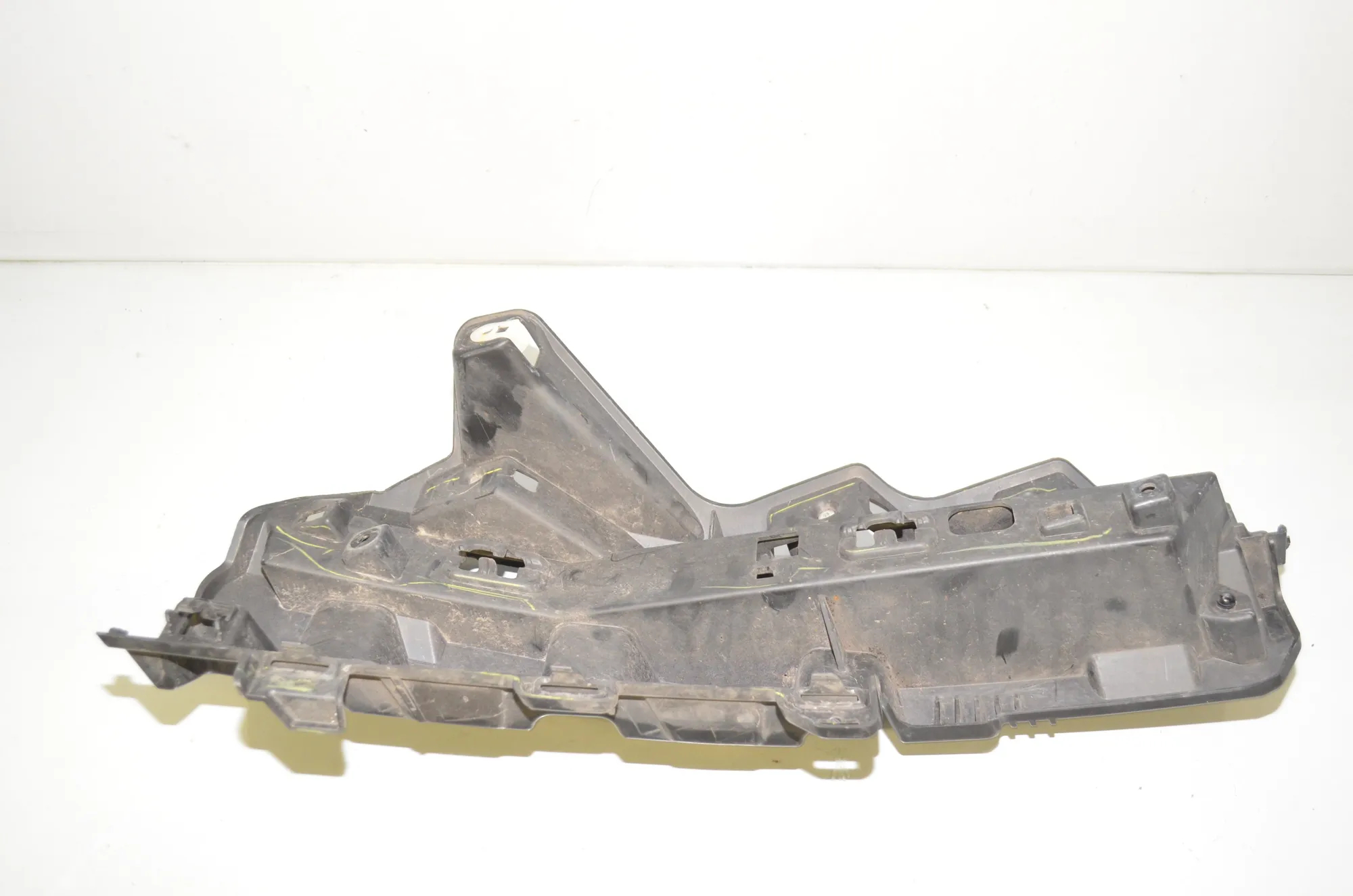 Other Body Parts – OEM 9878961 · BMW iX (I20) BMW iX (I20) xDrive 40 2022 – 2