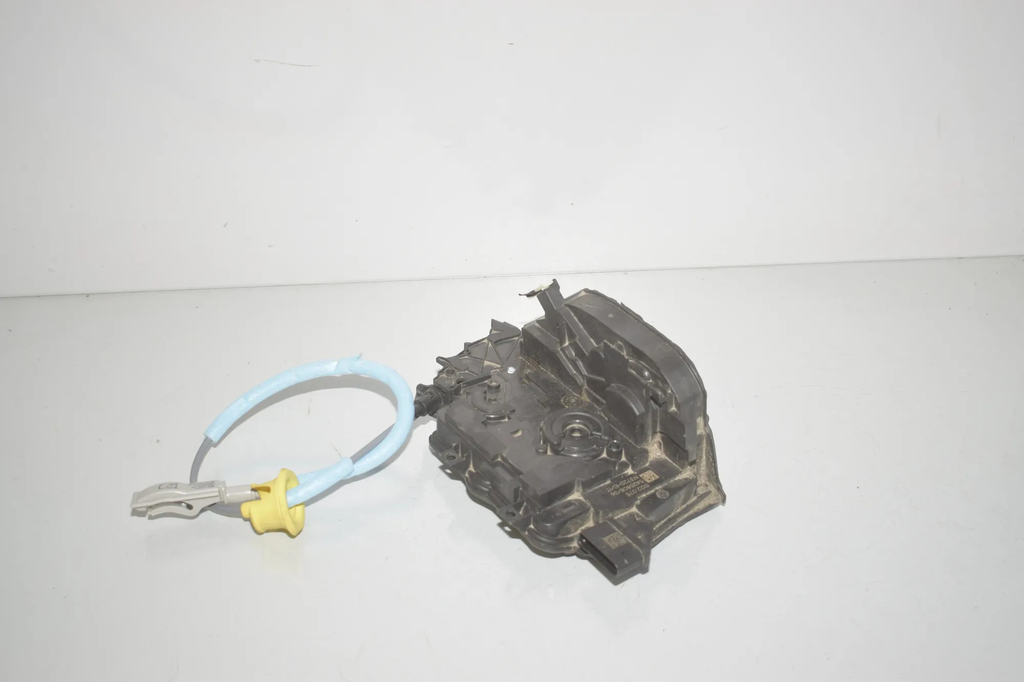 Rear Right Door Lock – OEM 5A258C8 · BMW iX (I20) BMW iX (I20) xDrive 40 2022 – 2