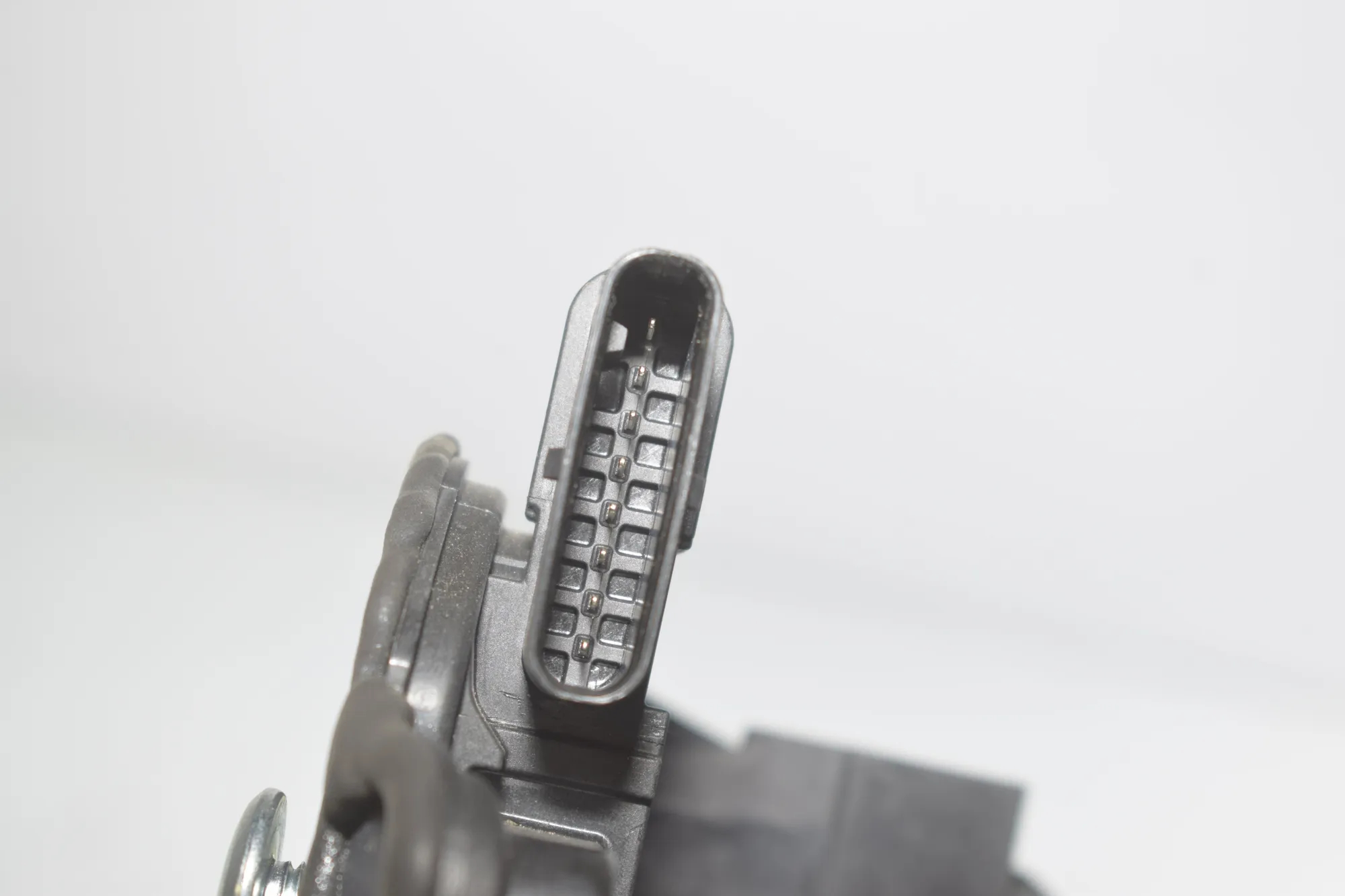 Rear Left Door Lock – OEM 5A258C7 · BMW iX (I20) BMW iX (I20) xDrive 40 2022 – 4