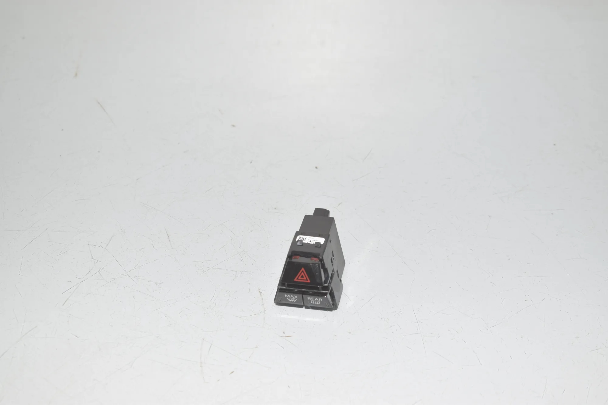 Hazard Button – OEM 5A500B7 · BMW iX (I20) BMW iX (I20) xDrive50 2023