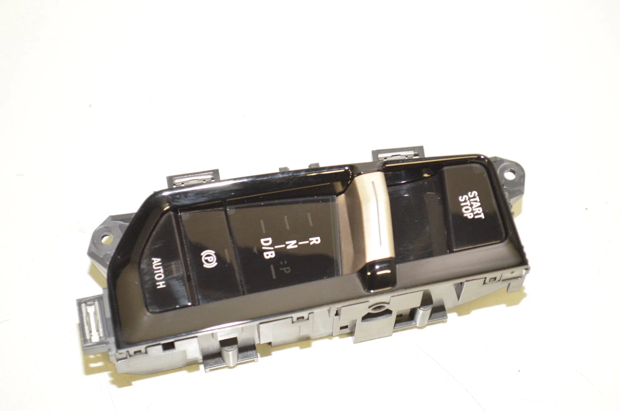 Gear Shifting Mechanism – OEM 5A5EEF5 · BMW iX (I20) BMW iX (I20) xDrive50 2023