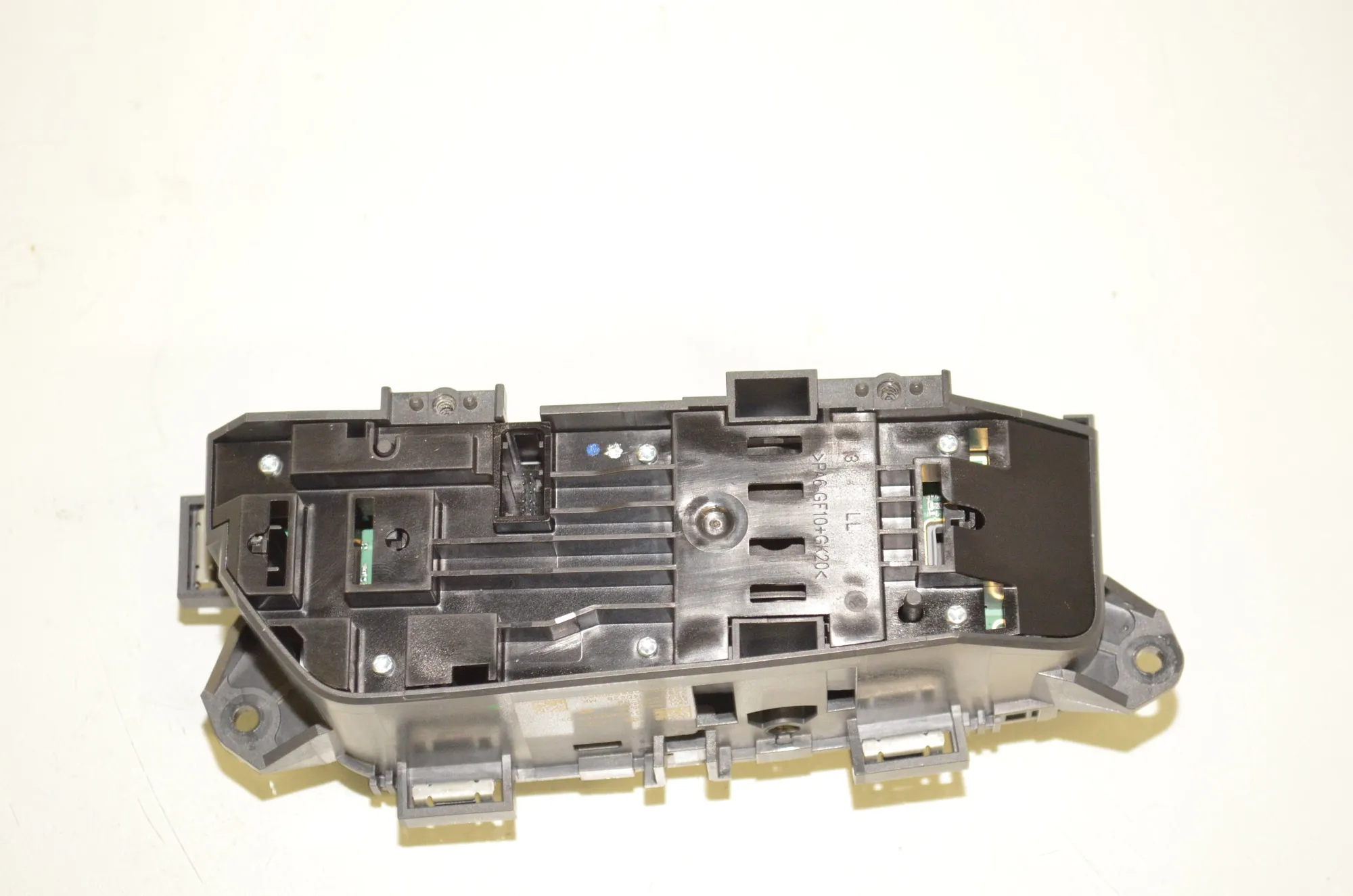 Gear Shifting Mechanism – OEM 5A5EEF5 · BMW iX (I20) BMW iX (I20) xDrive50 2023 – 3