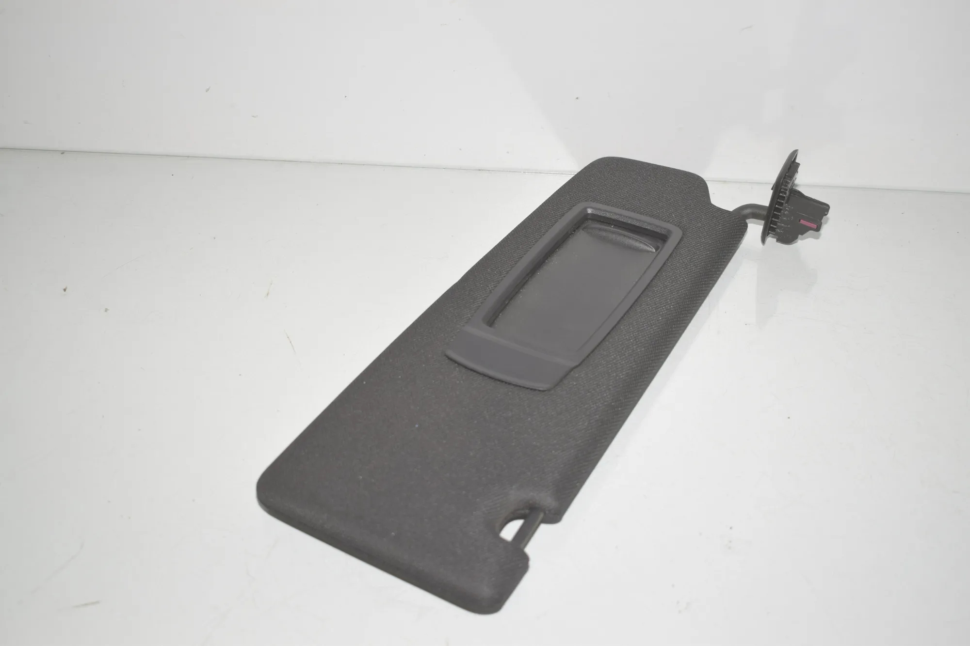 Left Side Sun Visor · BMW iX (I20) BMW iX (I20) xDrive50 2023 – 2
