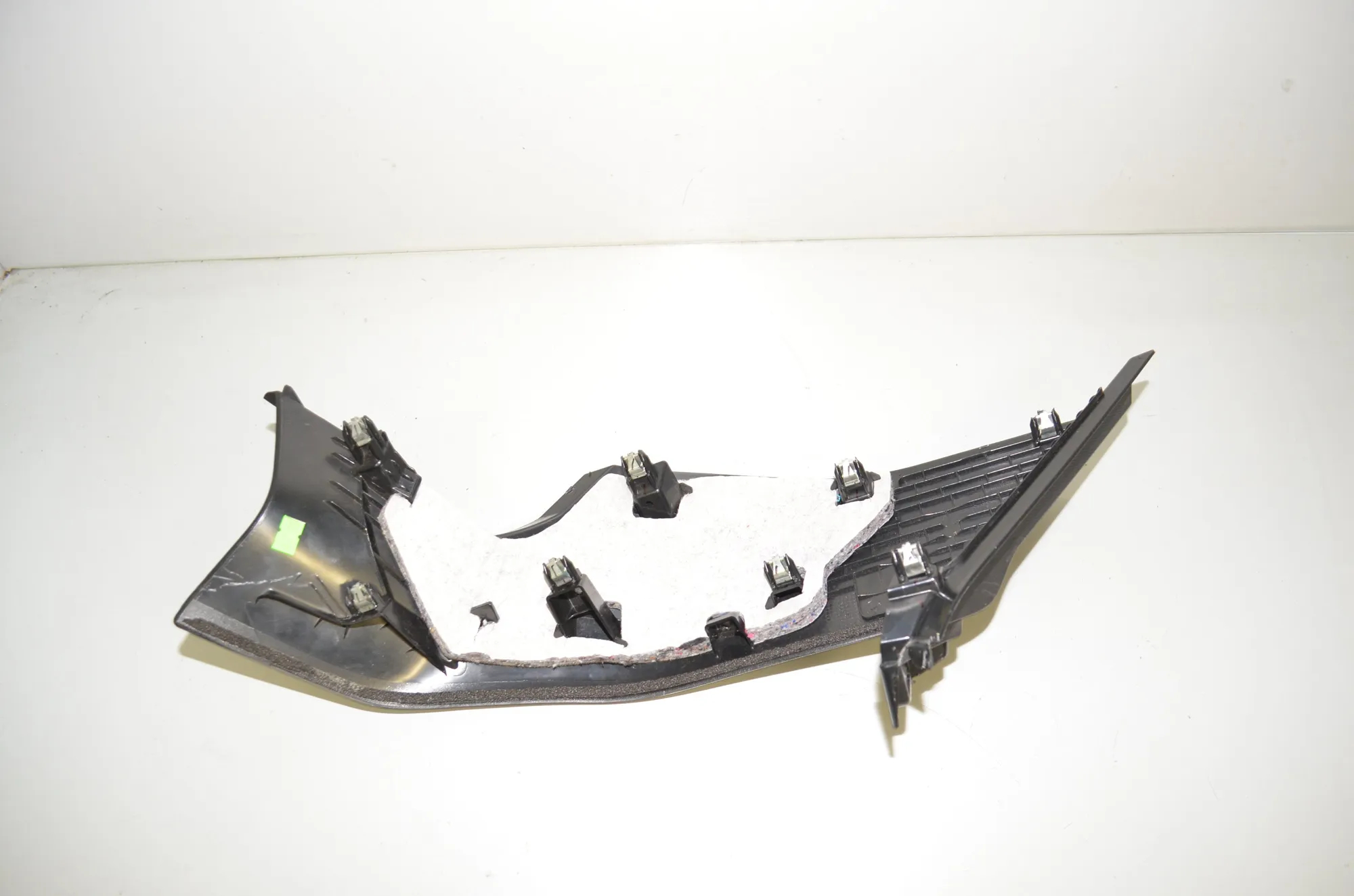 Other Trim Parts – OEM 9873996 · BMW iX (I20) BMW iX (I20) xDrive50 2023 – 4