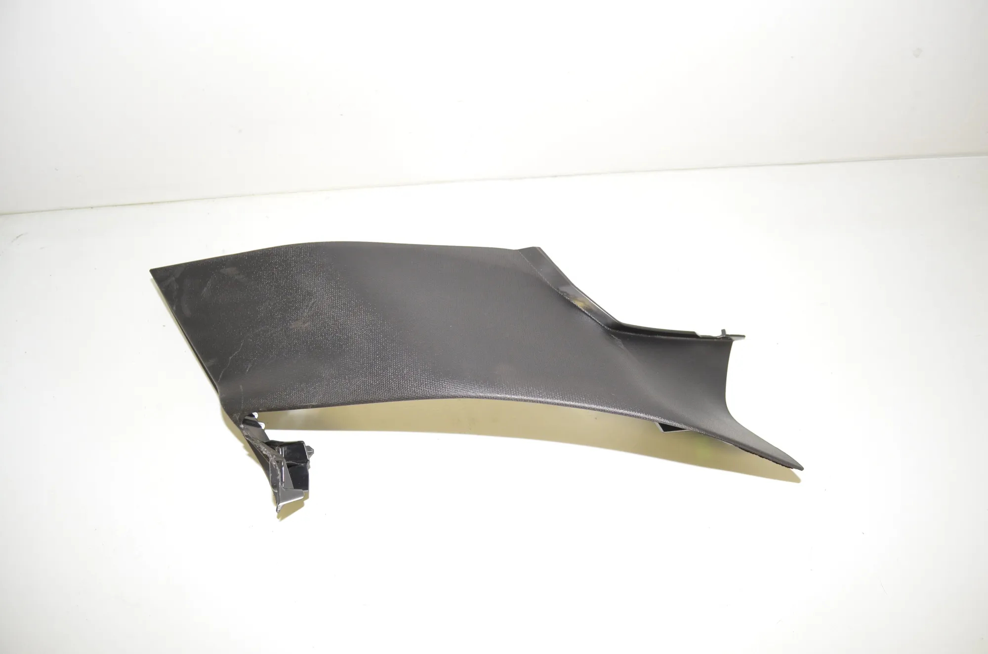 Other Trim Parts – OEM 9873996 · BMW iX (I20) BMW iX (I20) xDrive50 2023 – 2