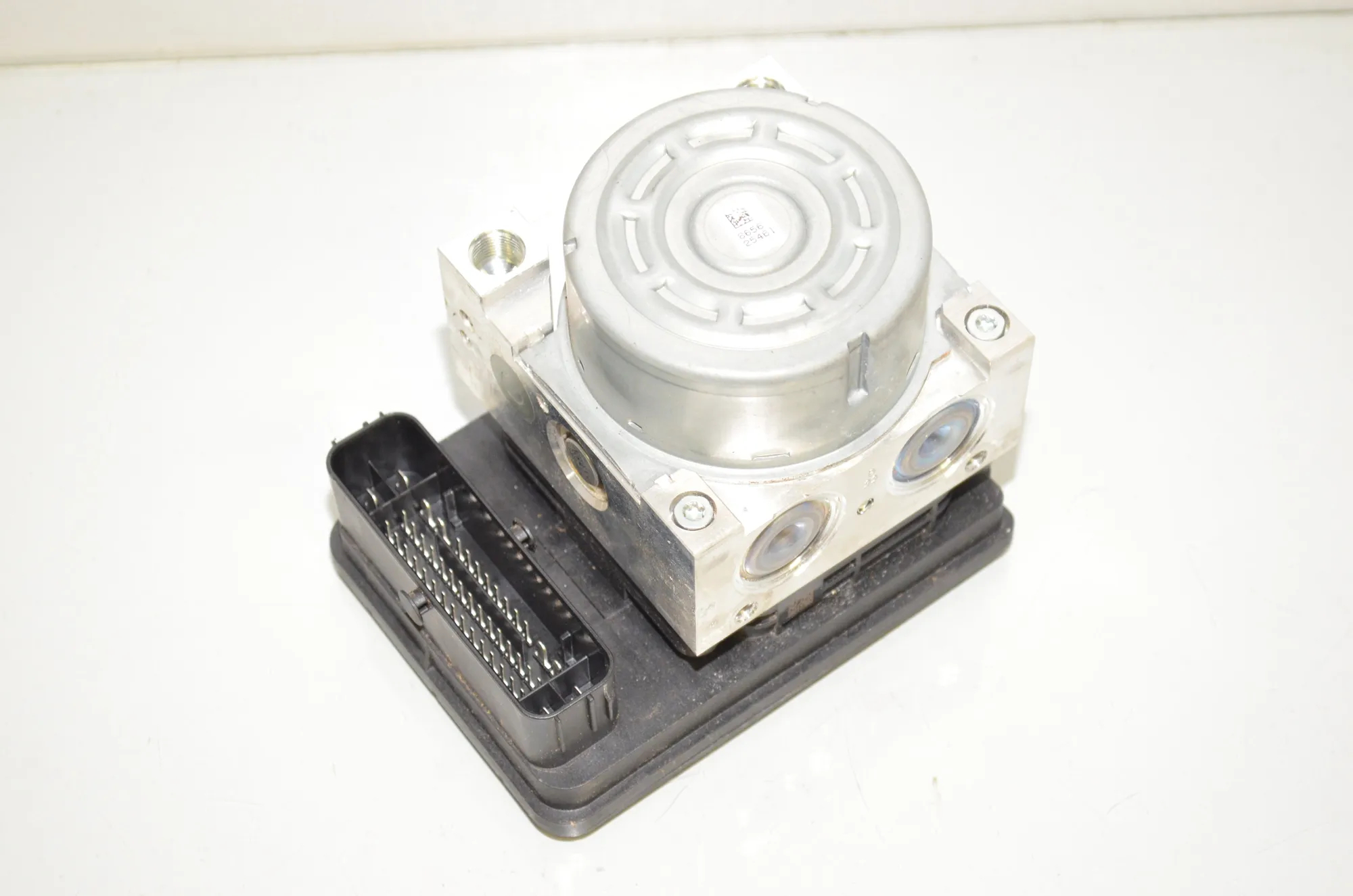 ABS Pump – OEM 6885280 · BMW X1 (F48) xDrive 20 d 2016 – 2
