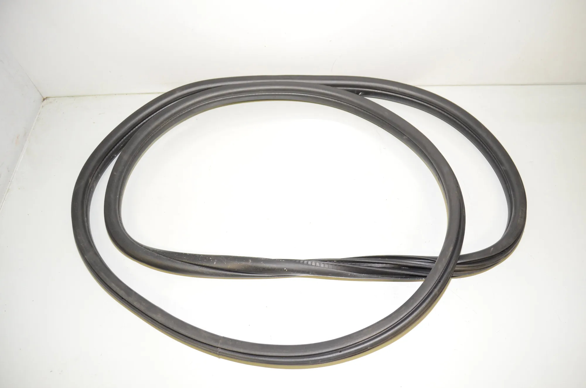 Rear Left Door Seal Rubber – OEM 7440034 · BMW X1 (F48) xDrive 20 d 2016 – 3