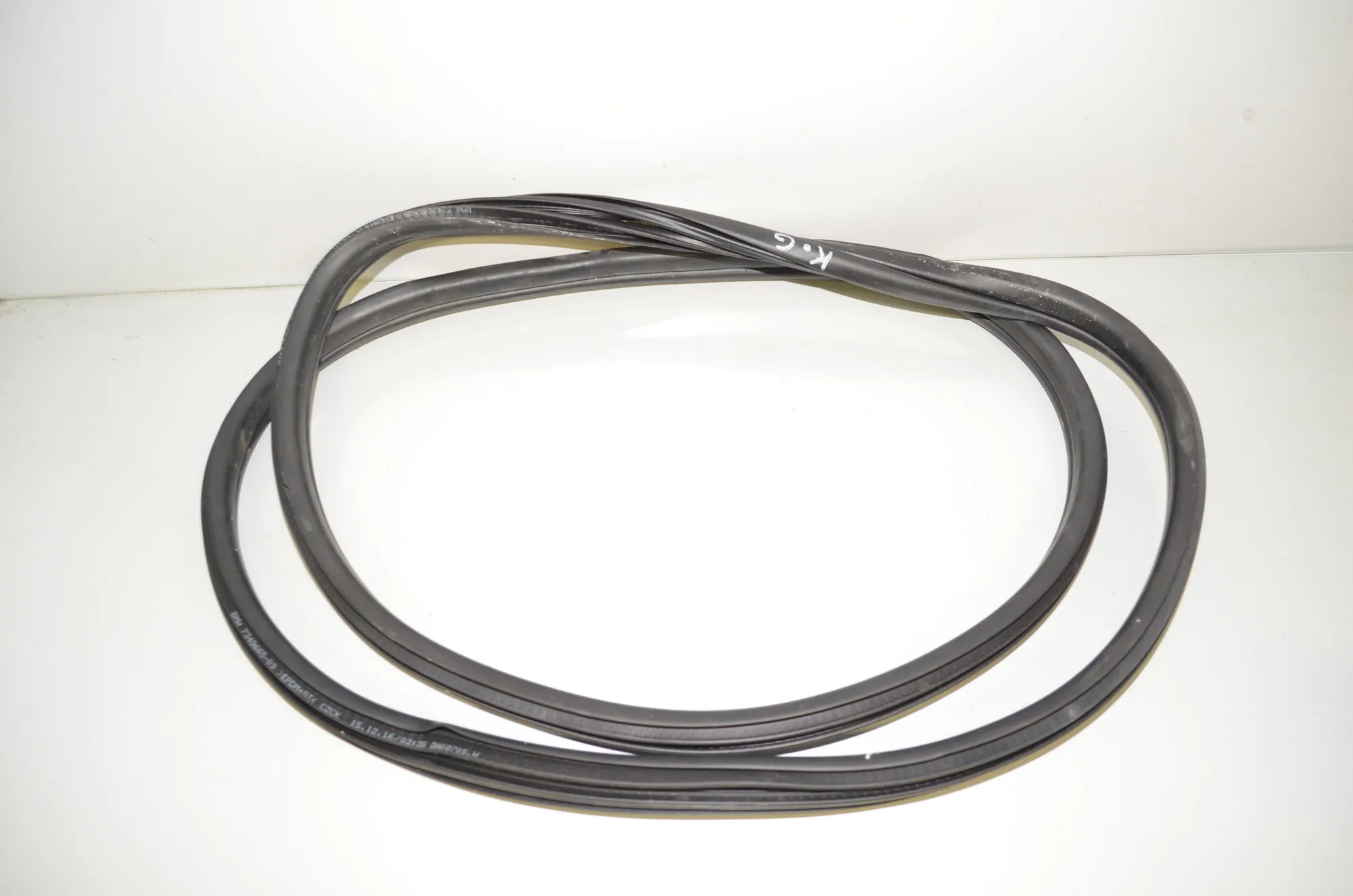 Rear Left Door Seal Rubber – OEM 7440034 · BMW X1 (F48) xDrive 20 d 2016 – 2