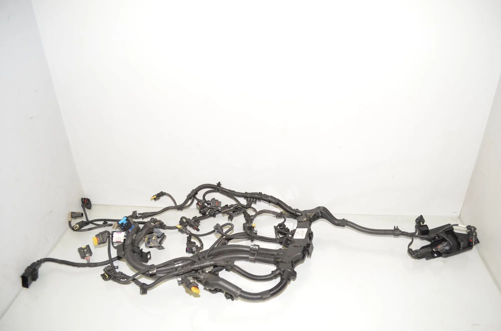 Engine Cable Harness – OEM 8490465 · BMW 3 Touring (G21) (2019 - -) 318 d 2021 – 2