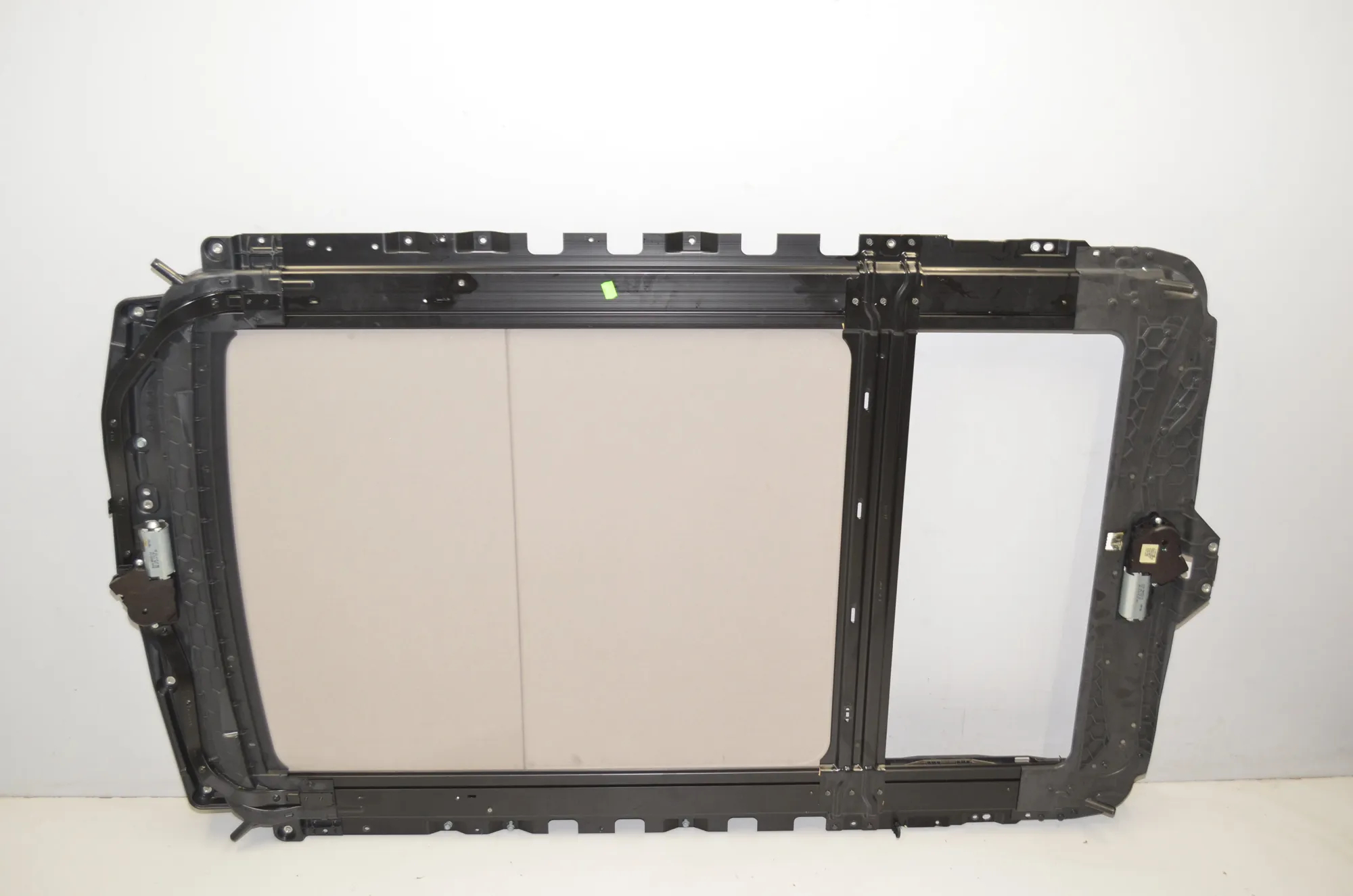 Sunroof – OEM 7237960 · BMW 5 Touring (F11) 530 d xDrive 2011